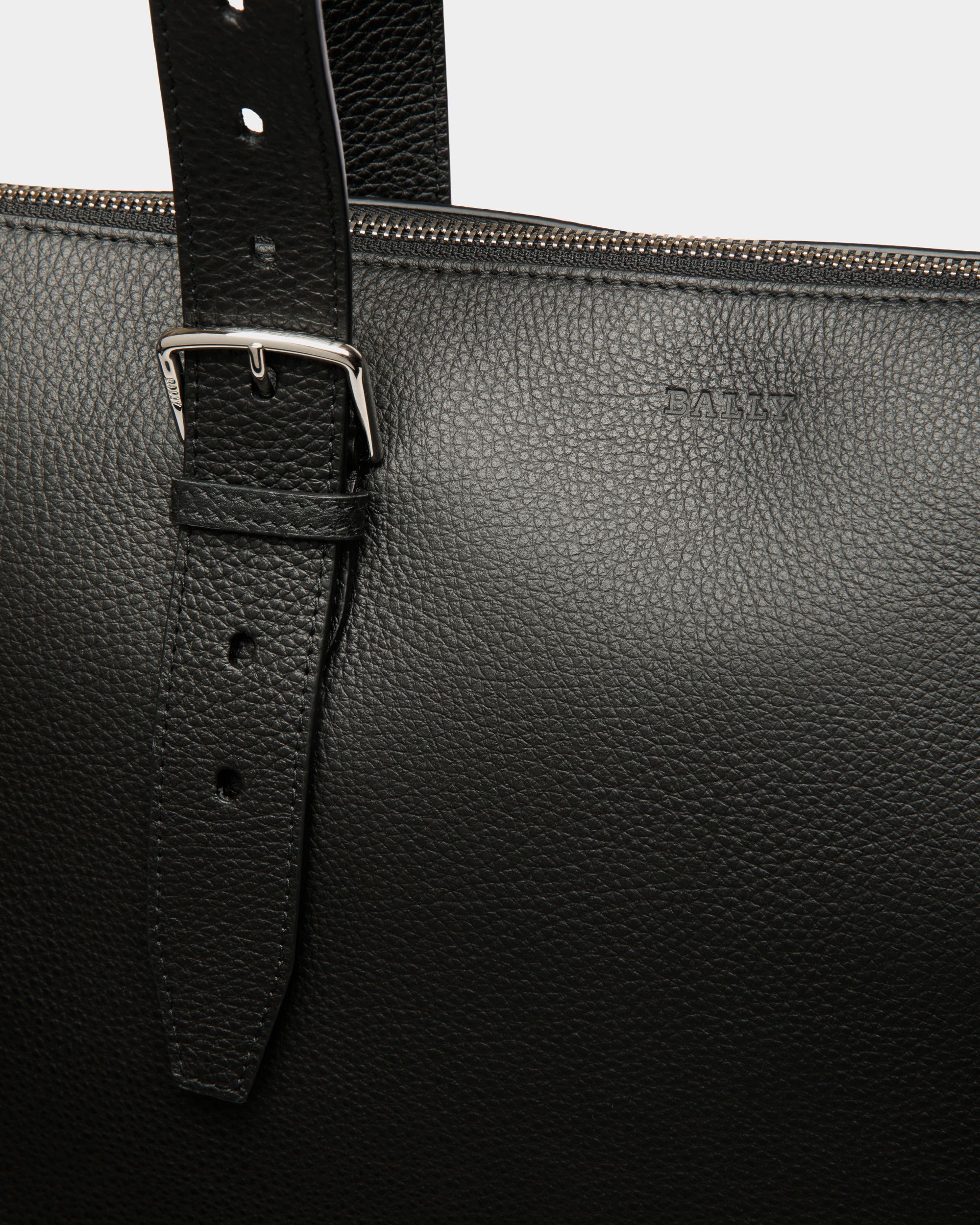 Tote In Black Bovine - Men's - Bally - 05