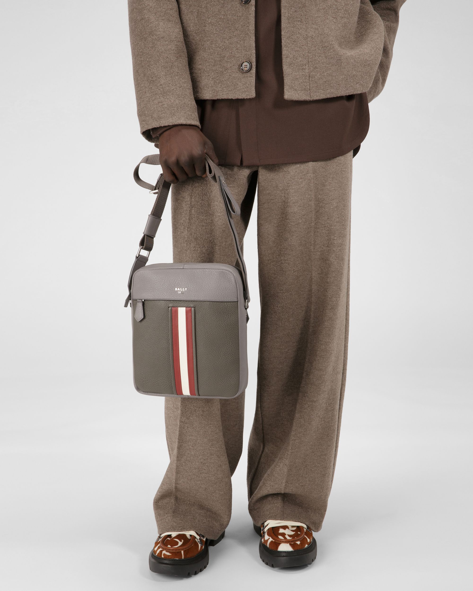 Holm Leather Crossbody Bag In Army Green - Men's - Bally - 02