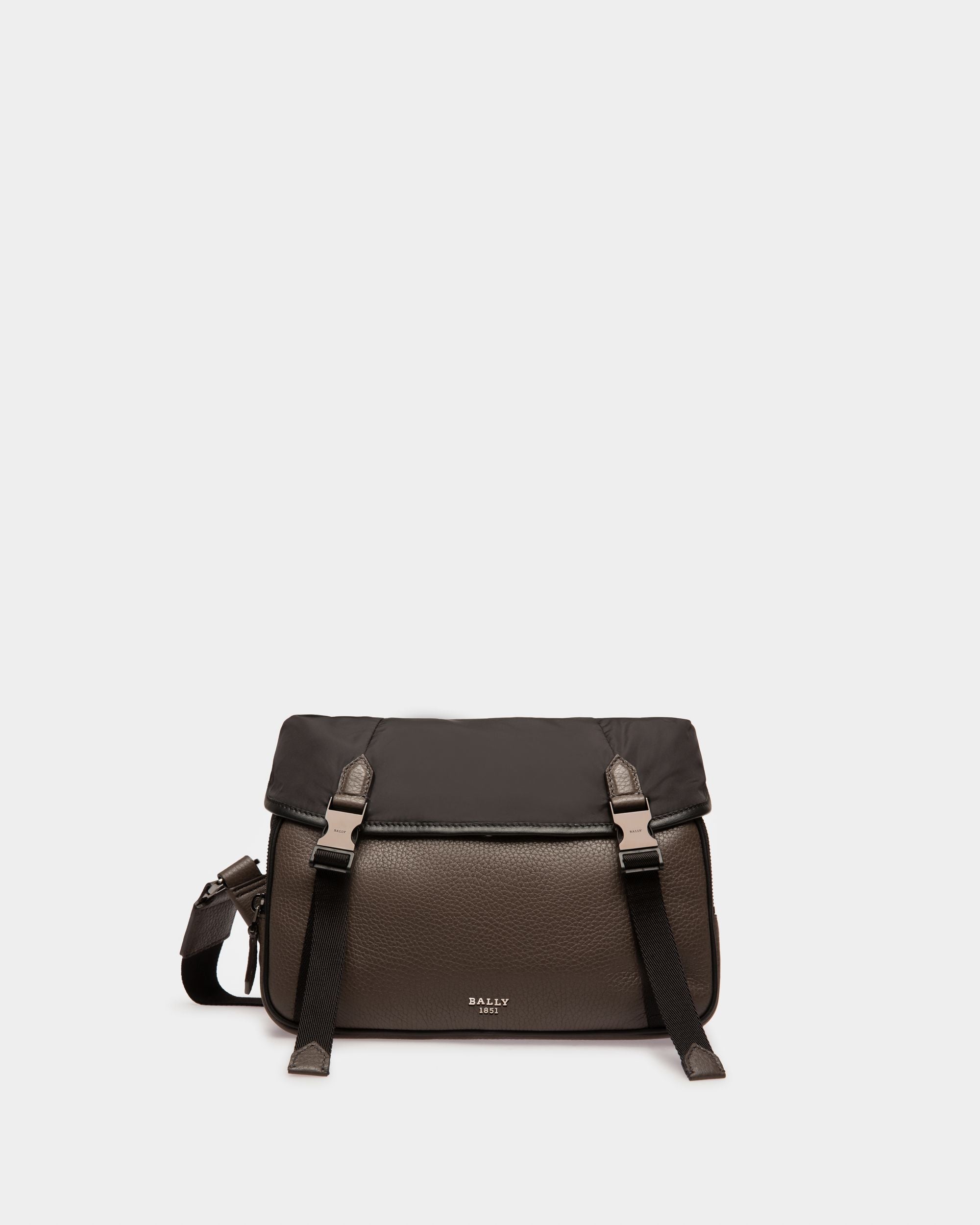 Borissey Bandolera En Nailon Reciclado De Color Negro - Hombre - Bally - 01