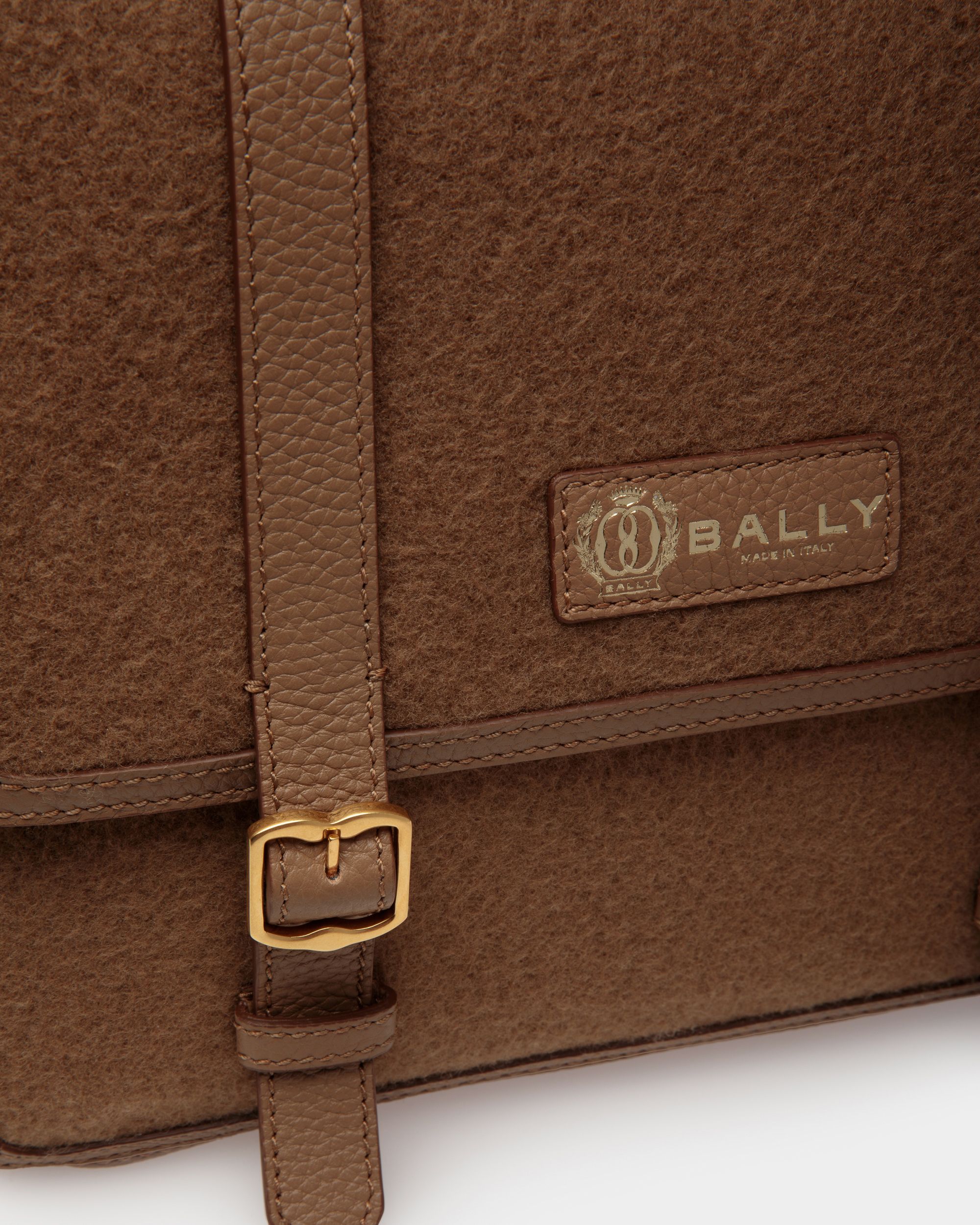 Gare Messenger Bag In Camel Fabric And Leather - Men's - Bally - 04