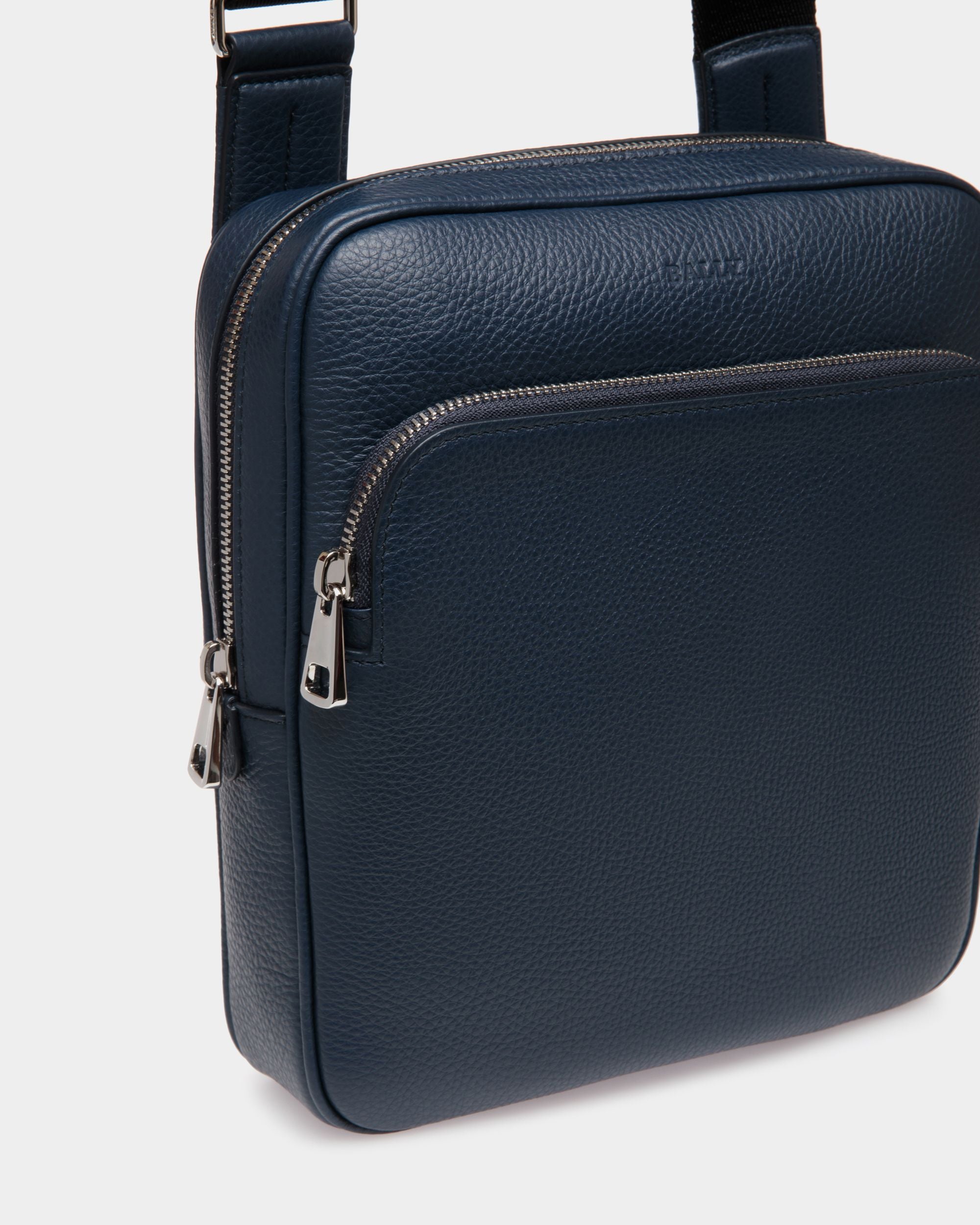 Cross Body In Black  Leather - Men's - Bally - 05