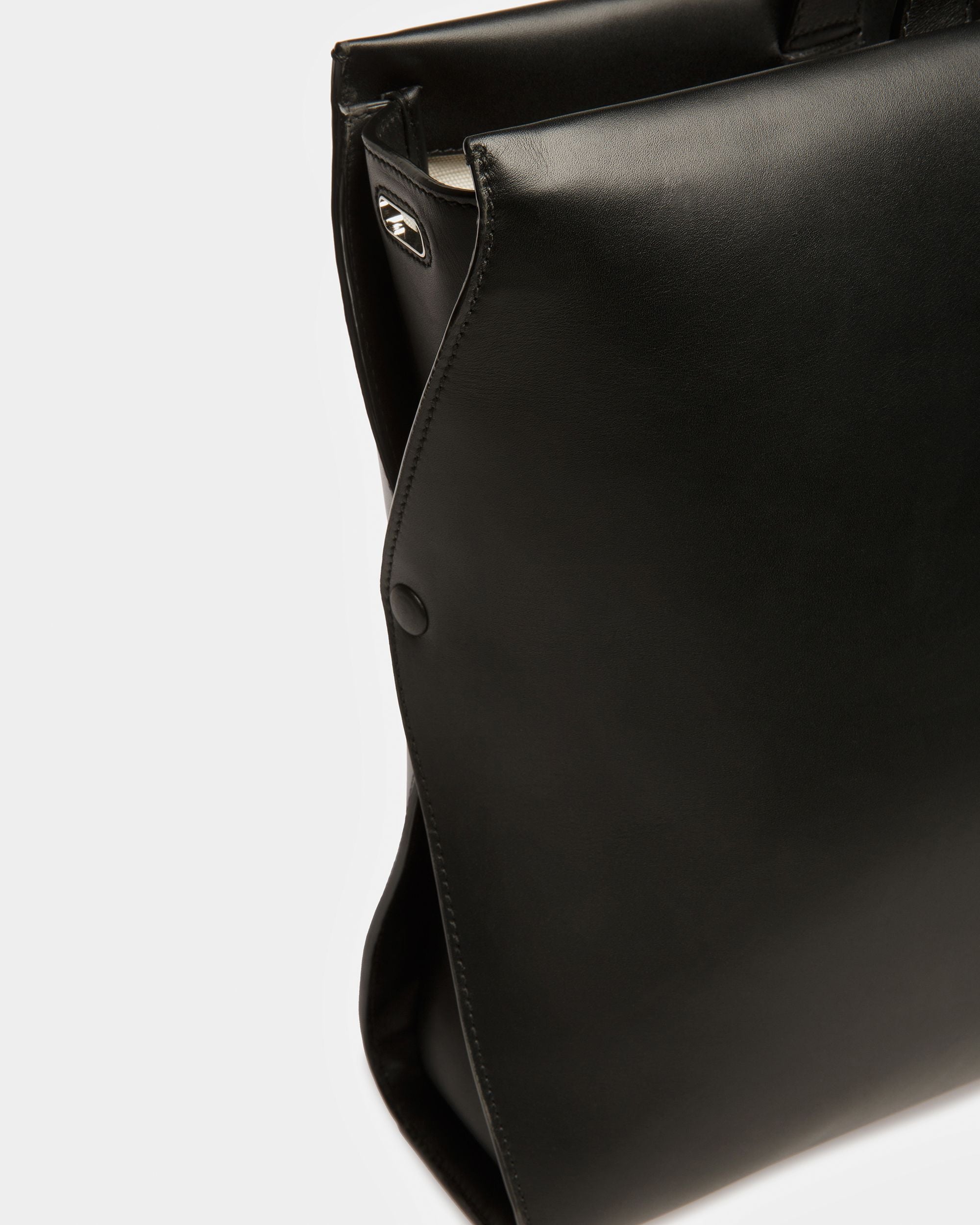 Arbona Bolso Tote De Piel En Negro - Hombre - Bally - 05