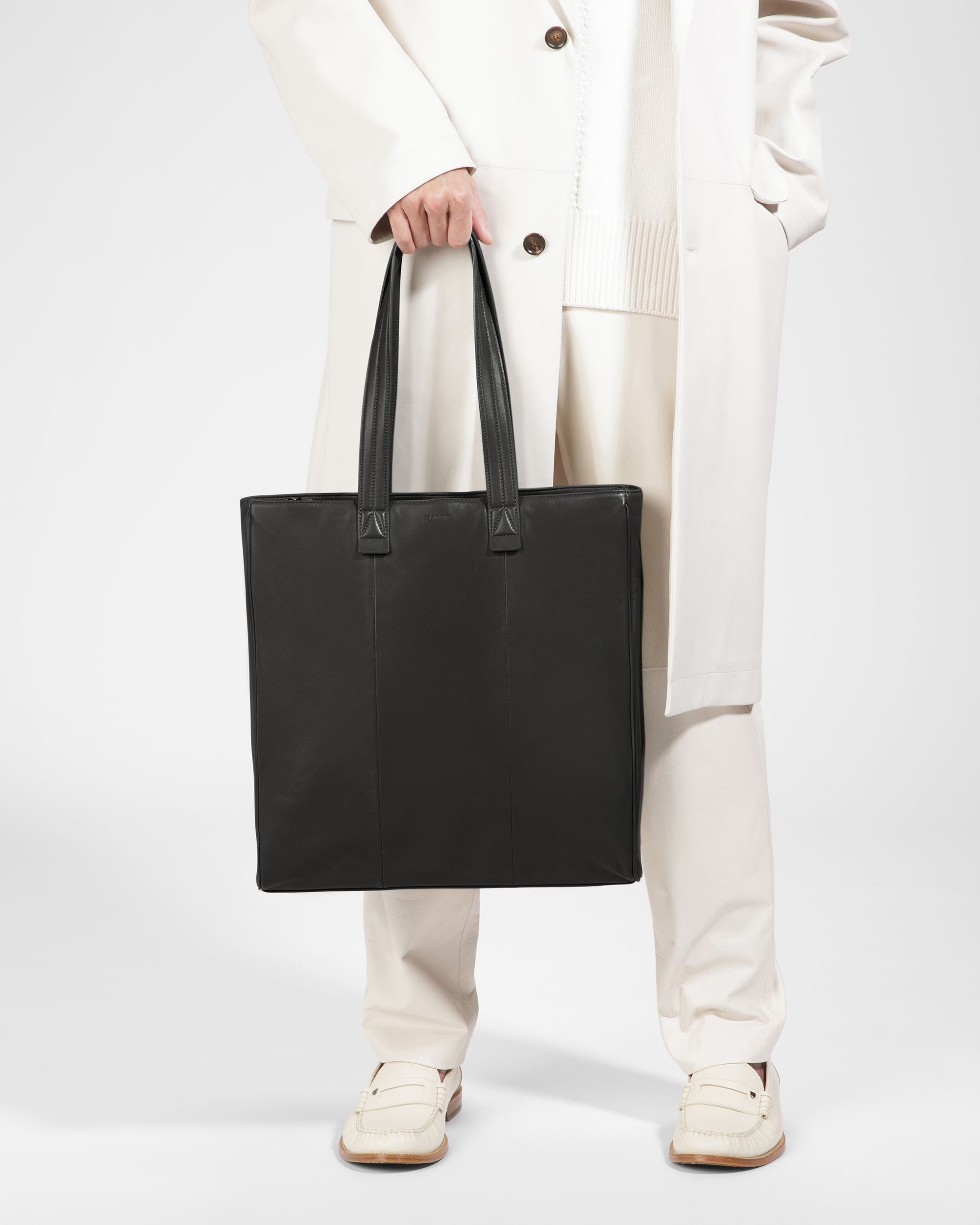 Arienn Bolso Tote De Piel En Negro - Hombre - Bally - 07