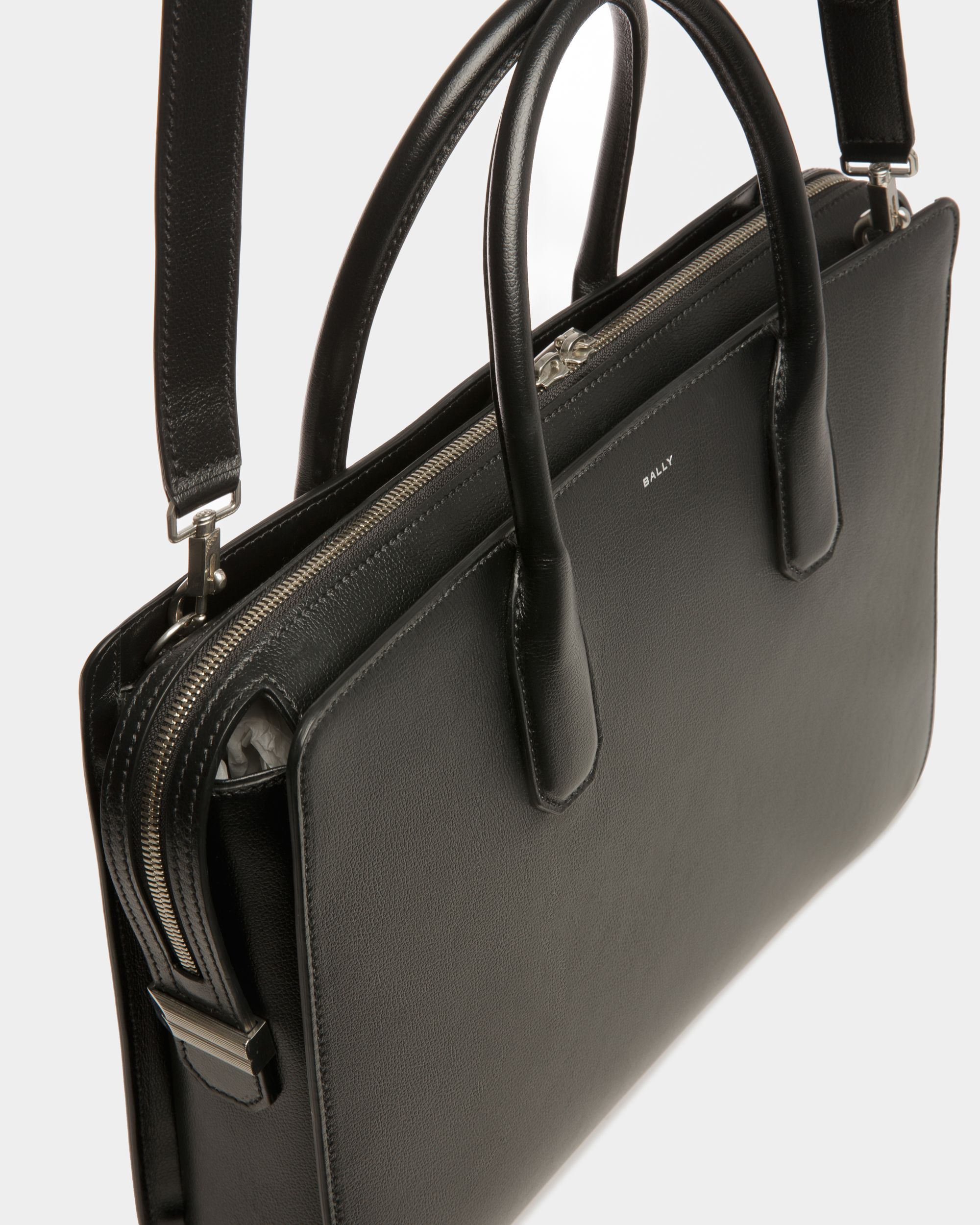 Bolso Tote Banque De Piel En Negro - Hombre - Bally - 05