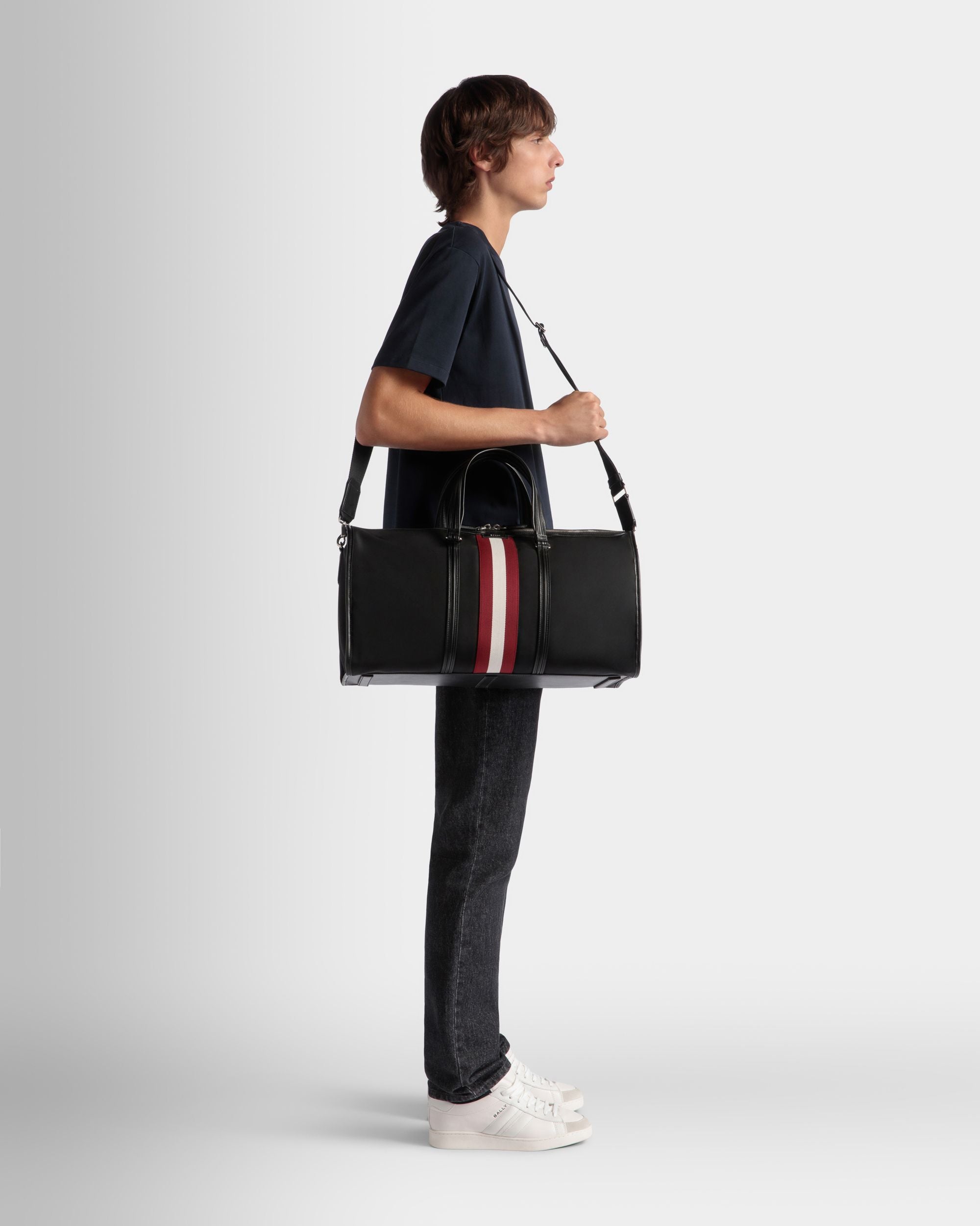 Bolso De Fin De Semana Code De Nailon Negro - Hombre - Bally - 02