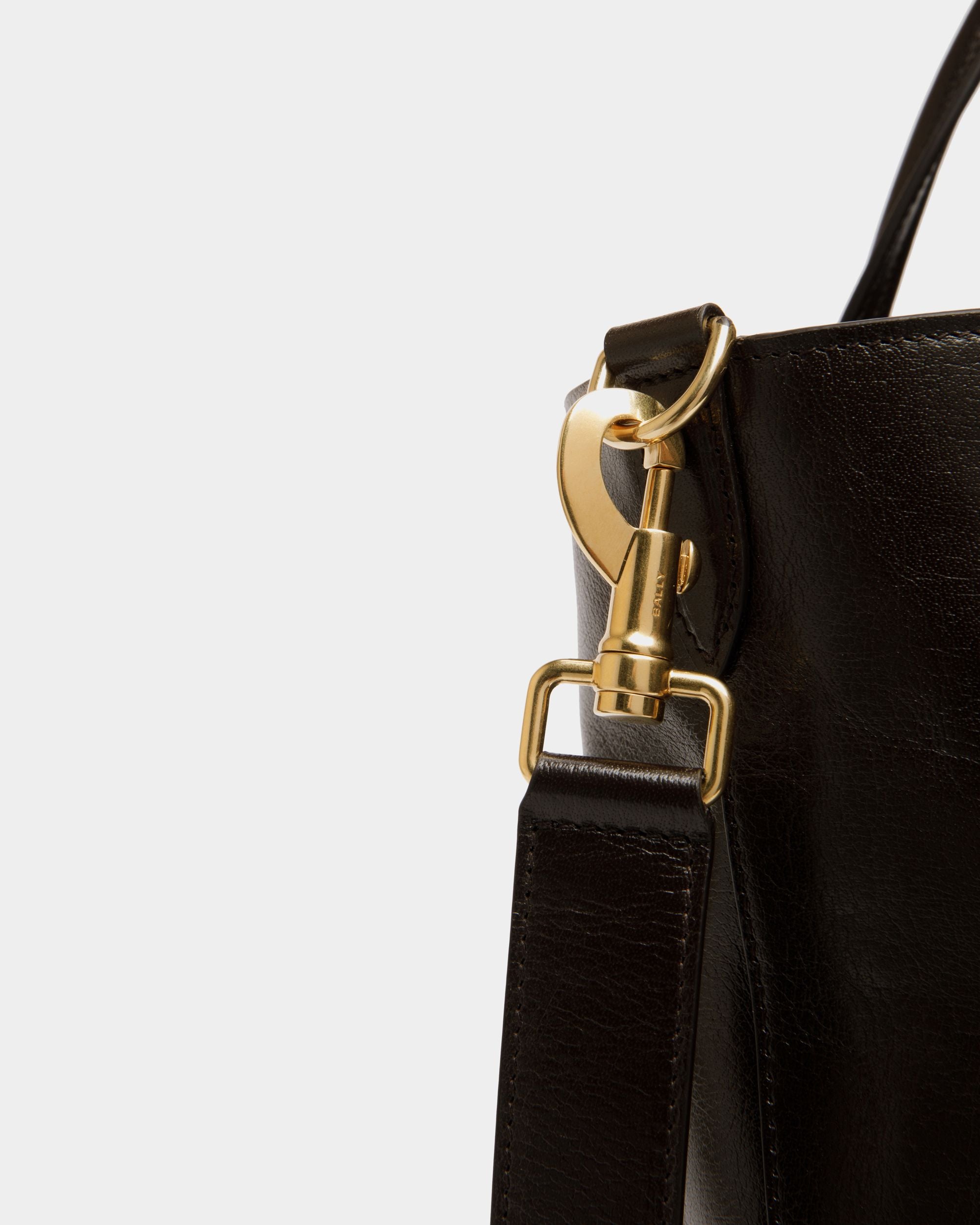 Bolso Tote Beckett De Piel Ébano - Hombre - Bally - 05
