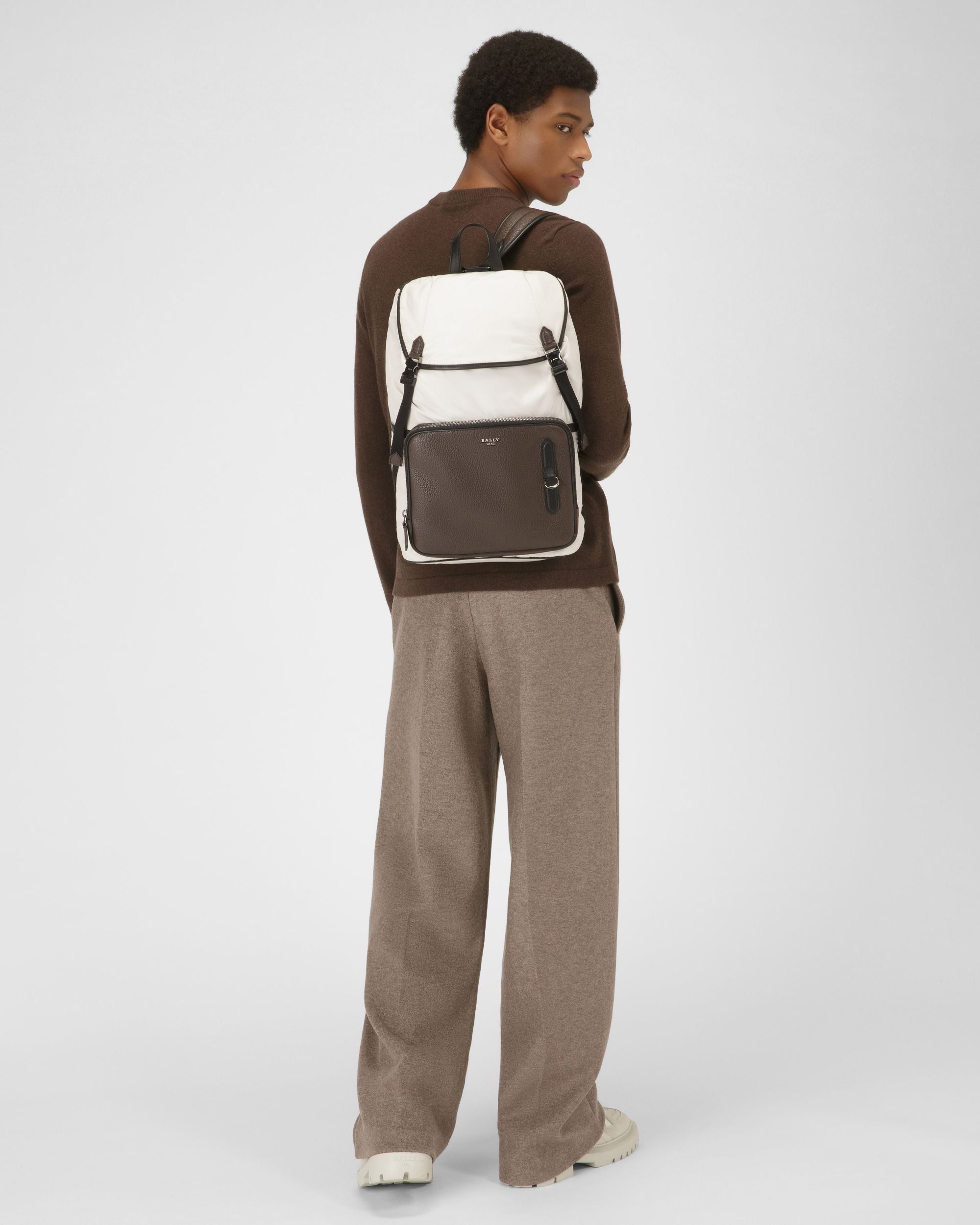 Bergmann Mochila En Nailon Reciclado De Color Blanco Polvo - Hombre - Bally - 06