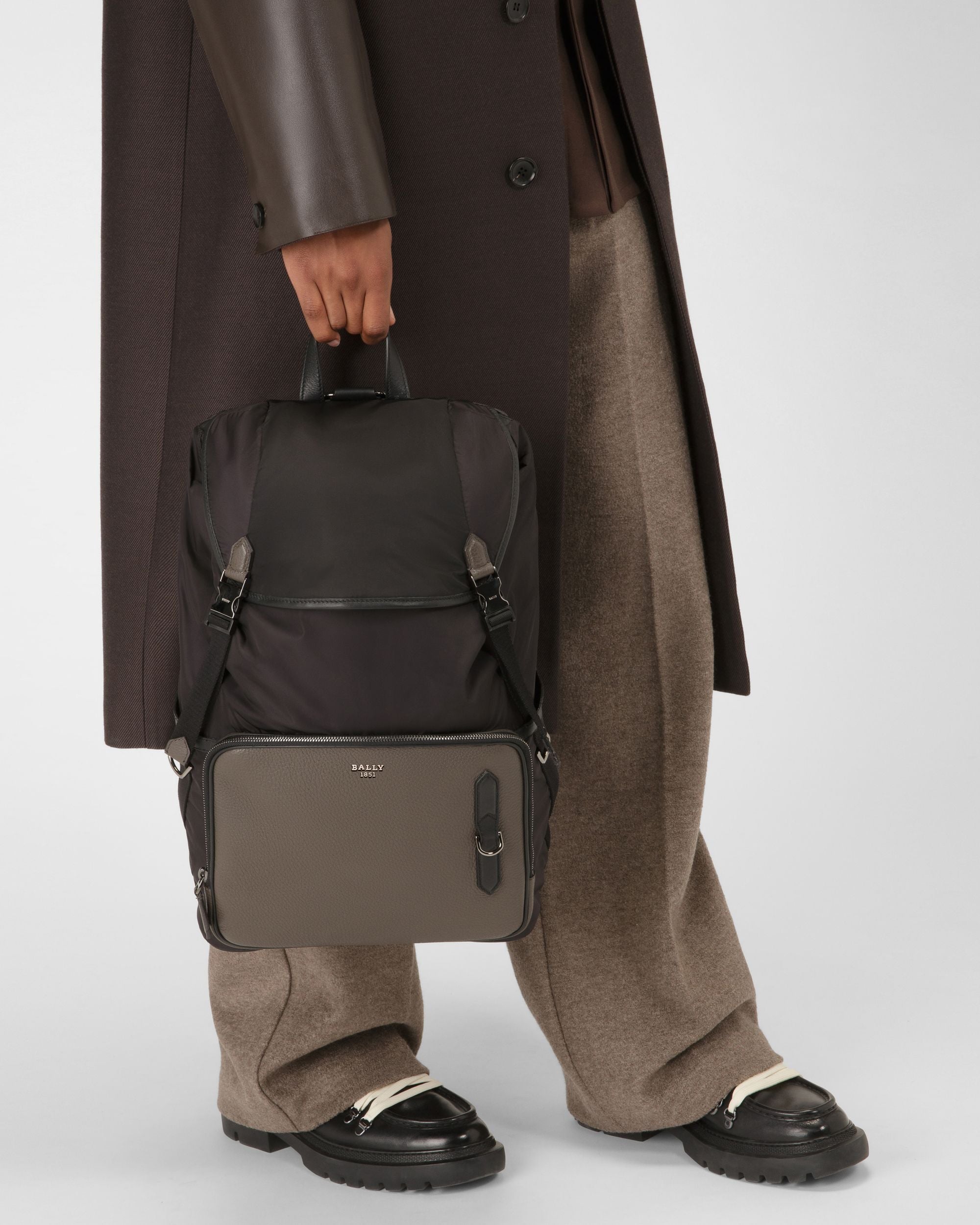Bergmann Mochila En Nailon Reciclado De Color Negro - Hombre - Bally - 02