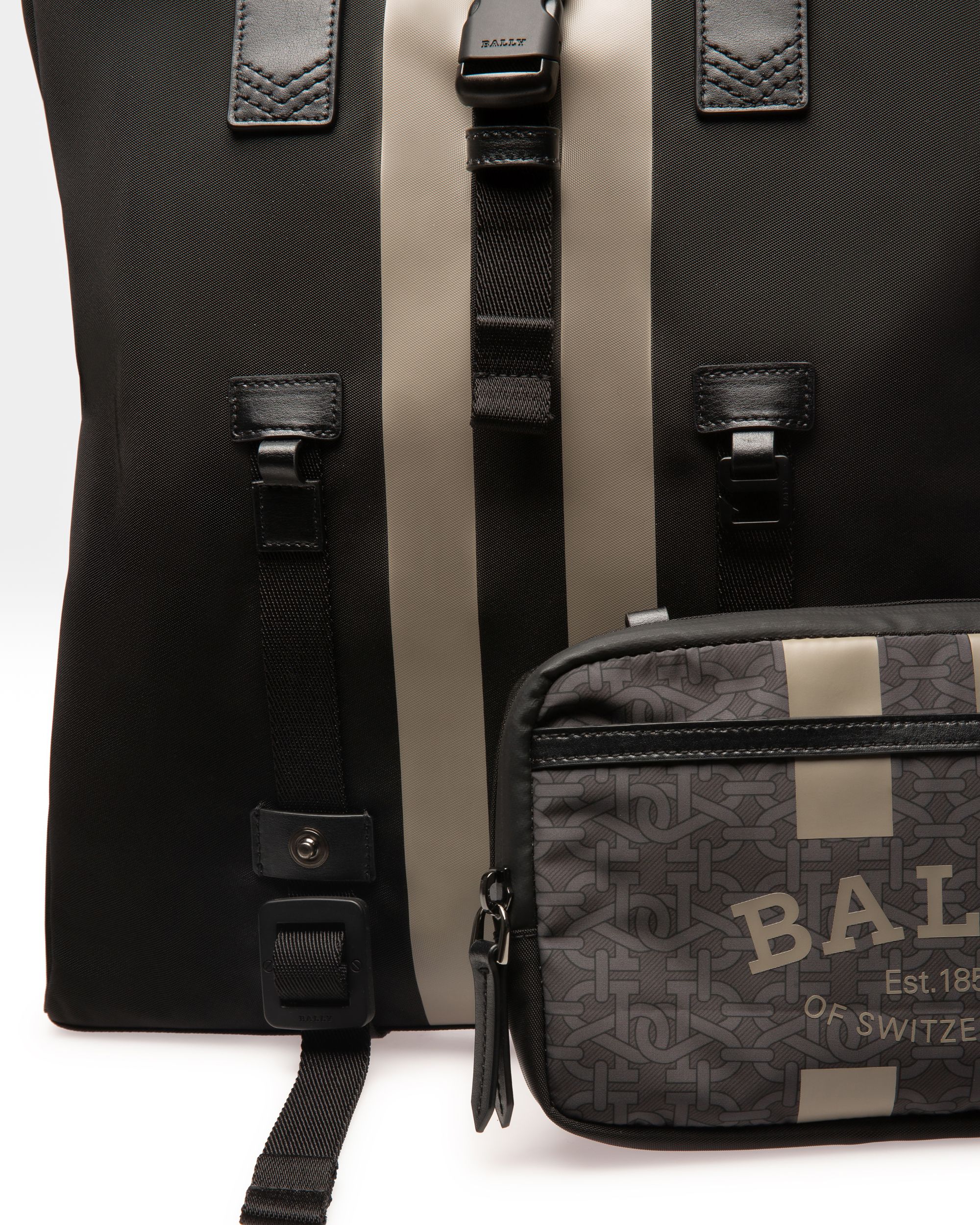 Mochila Plana Bally Escape De Tela Y Nailon En Negro Y Marrón - Hombre - Bally - 05