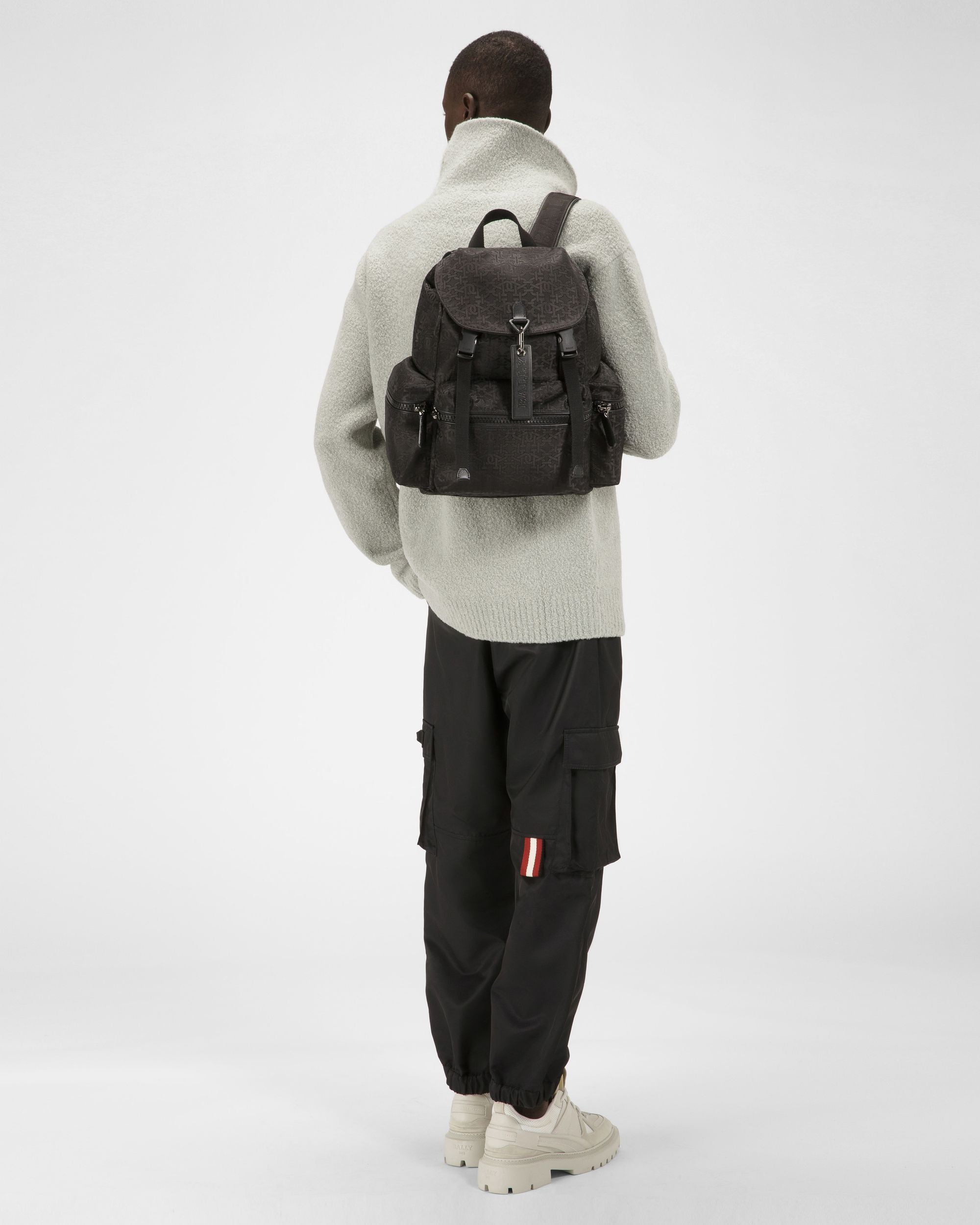 Crew Small Mochila De Piel Y Tela En Negro - Hombre - Bally - 02