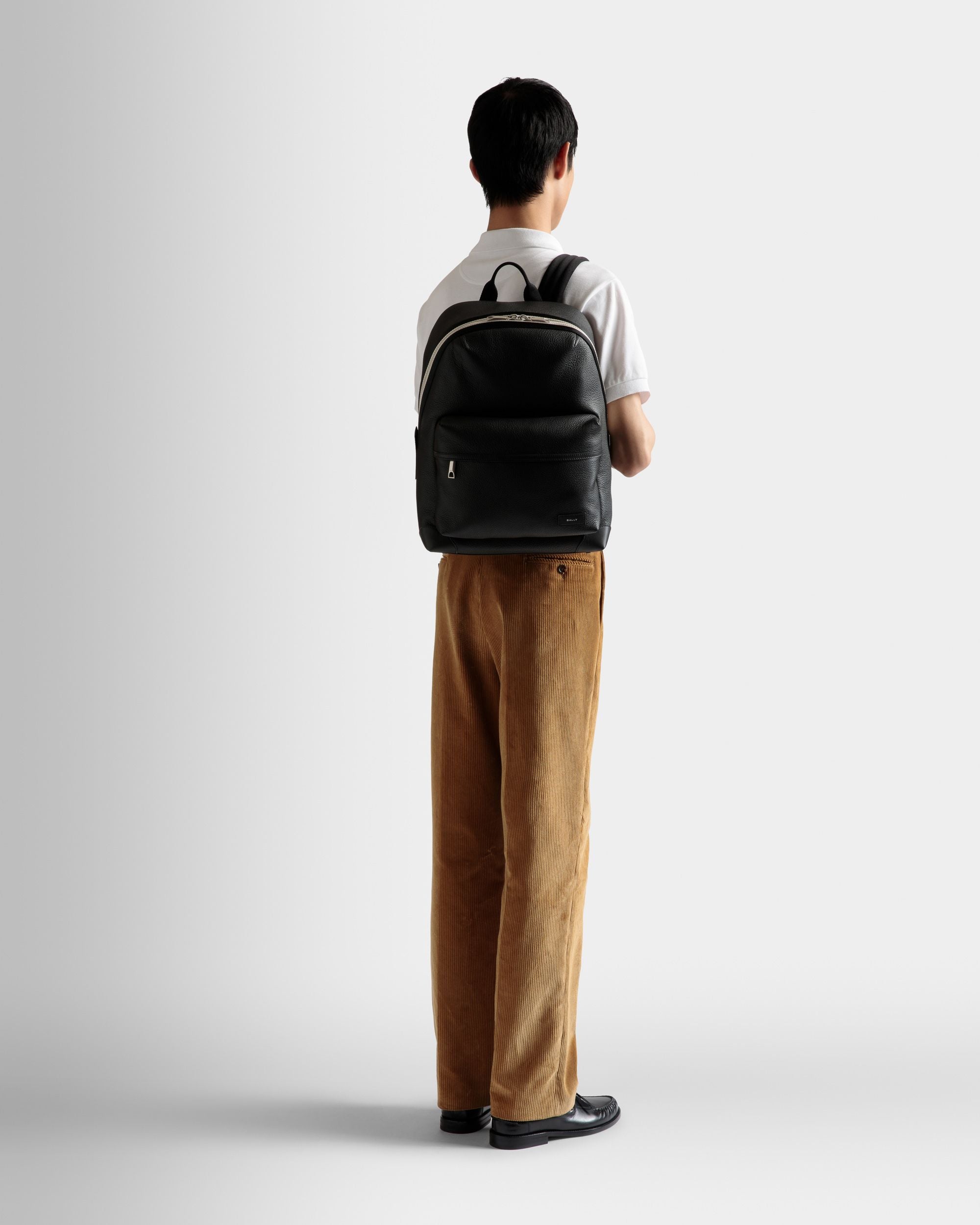 Mochila Ribbon De Piel En Negro - Hombre - Bally - 02