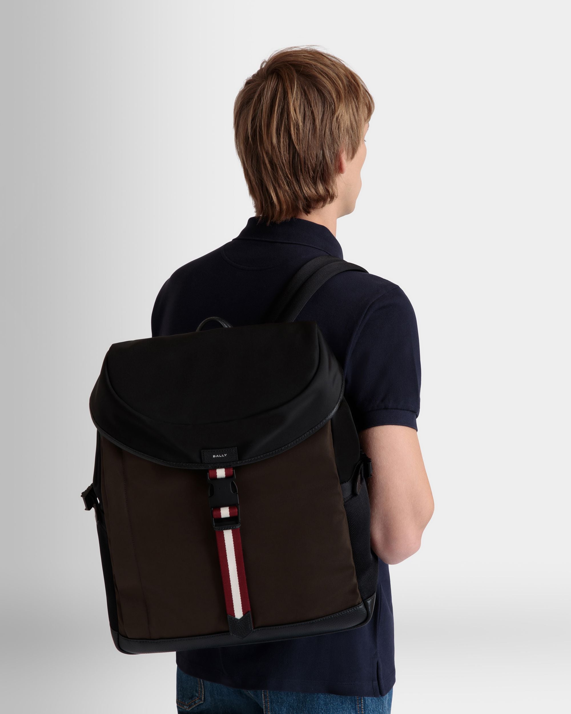 Mochila Code De Nailon Military Green Y Negro - Hombre - Bally - 02