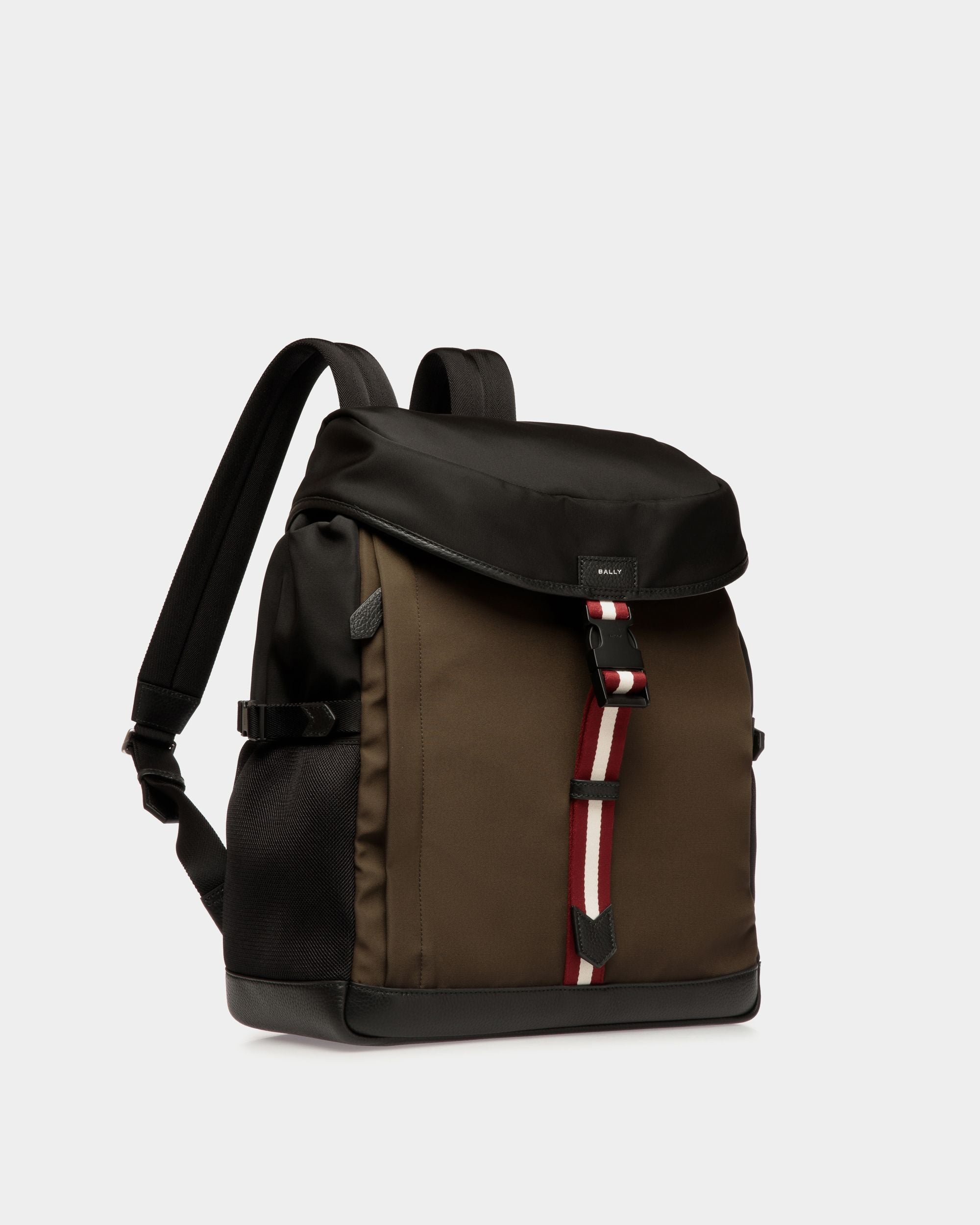 Mochila Code De Nailon Military Green Y Negro - Hombre - Bally - 04
