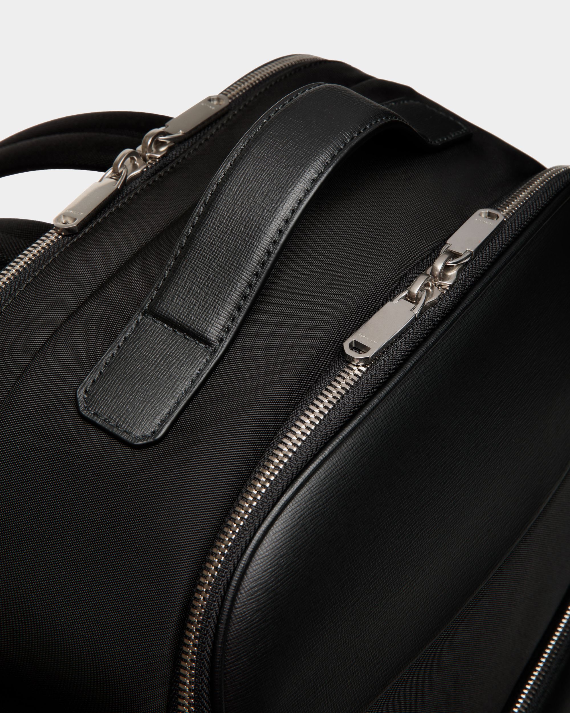 Mochila Vogel De Nailon Y Piel Reciclada Negra - Hombre - Bally - 05