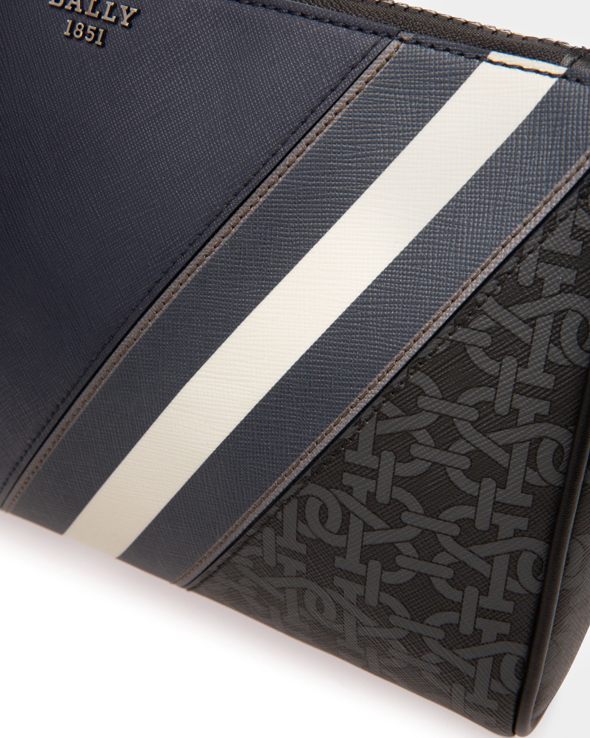 Makid Leather Clutch Bag In Navy - Men's - Bally - 05