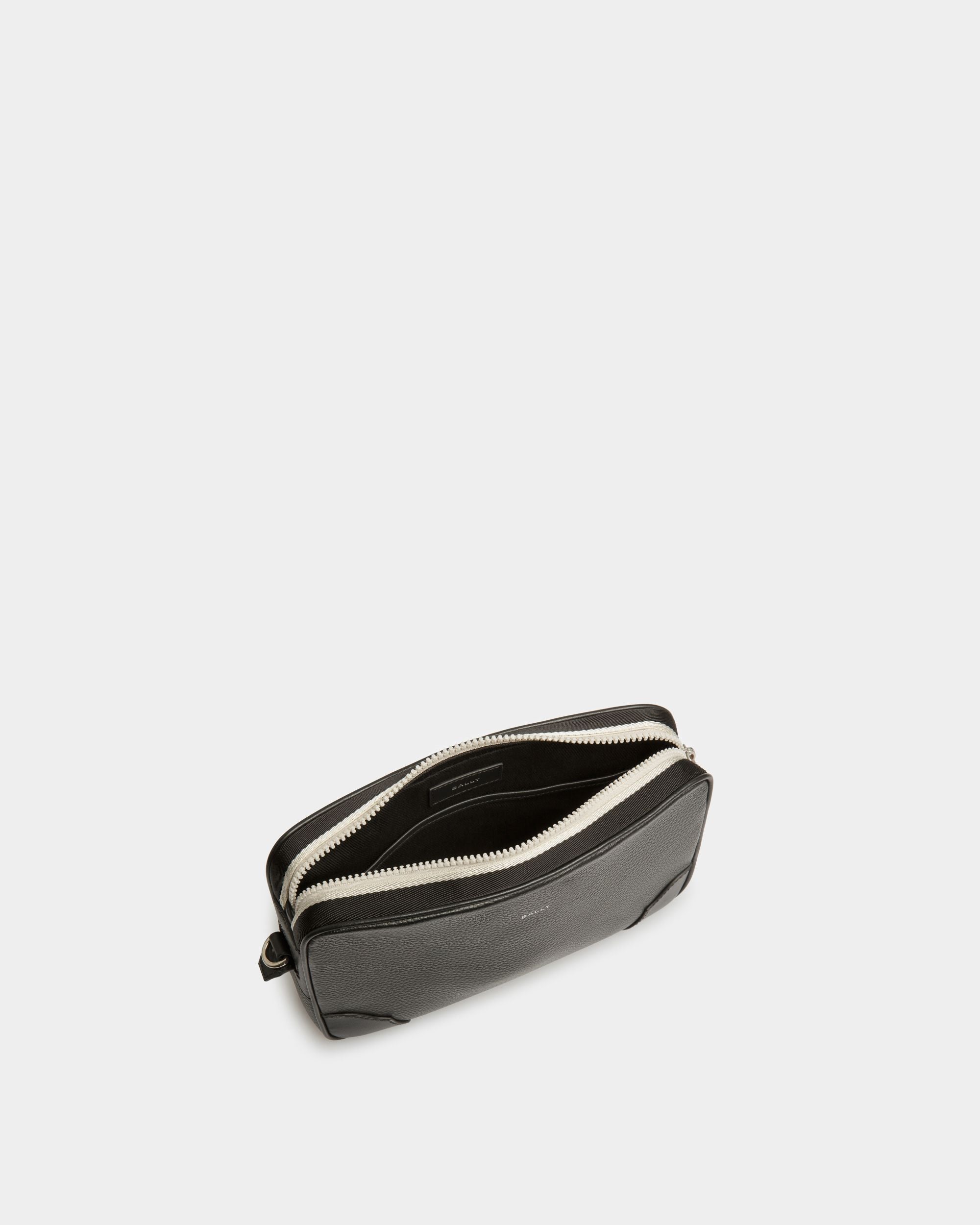 Clutch Ribbon De Piel En Negro - Hombre - Bally - 04