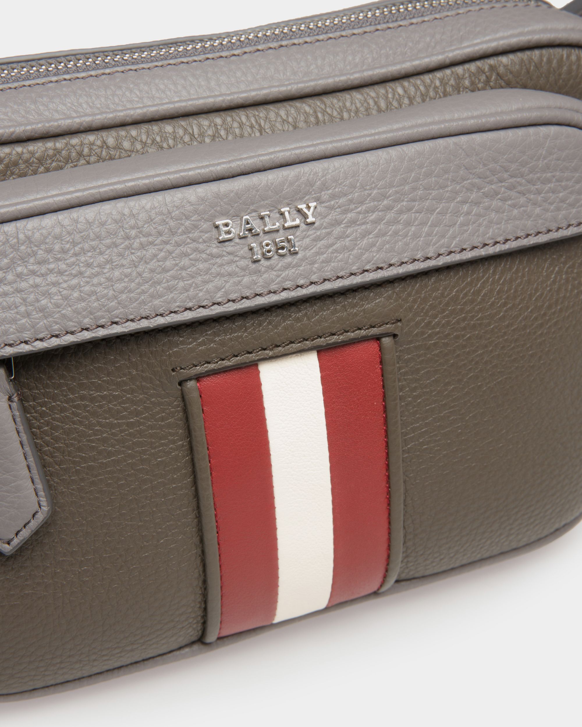 Hilbert Riñonera De Piel De Color Verde Militar - Hombre - Bally - 02