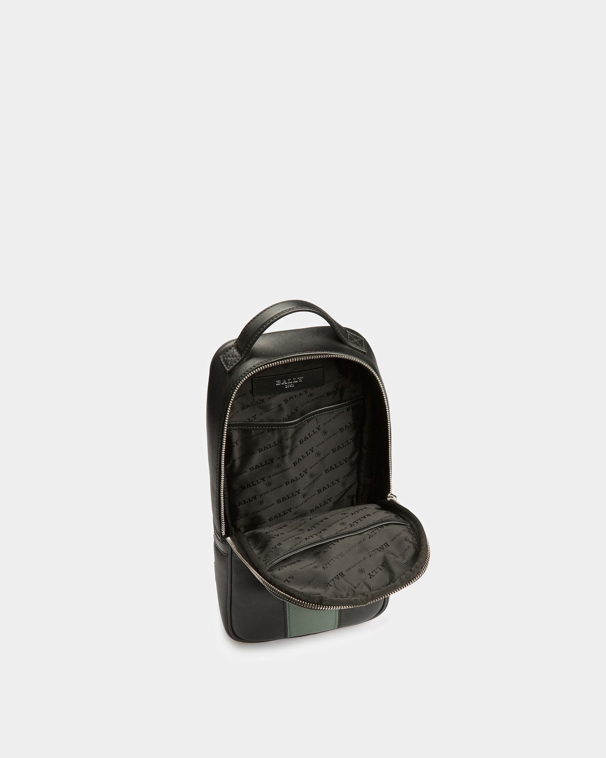 Halikho Bolso Cruzado A La Espalda De Piel En Negro Y Salvia - Hombre - Bally - 05