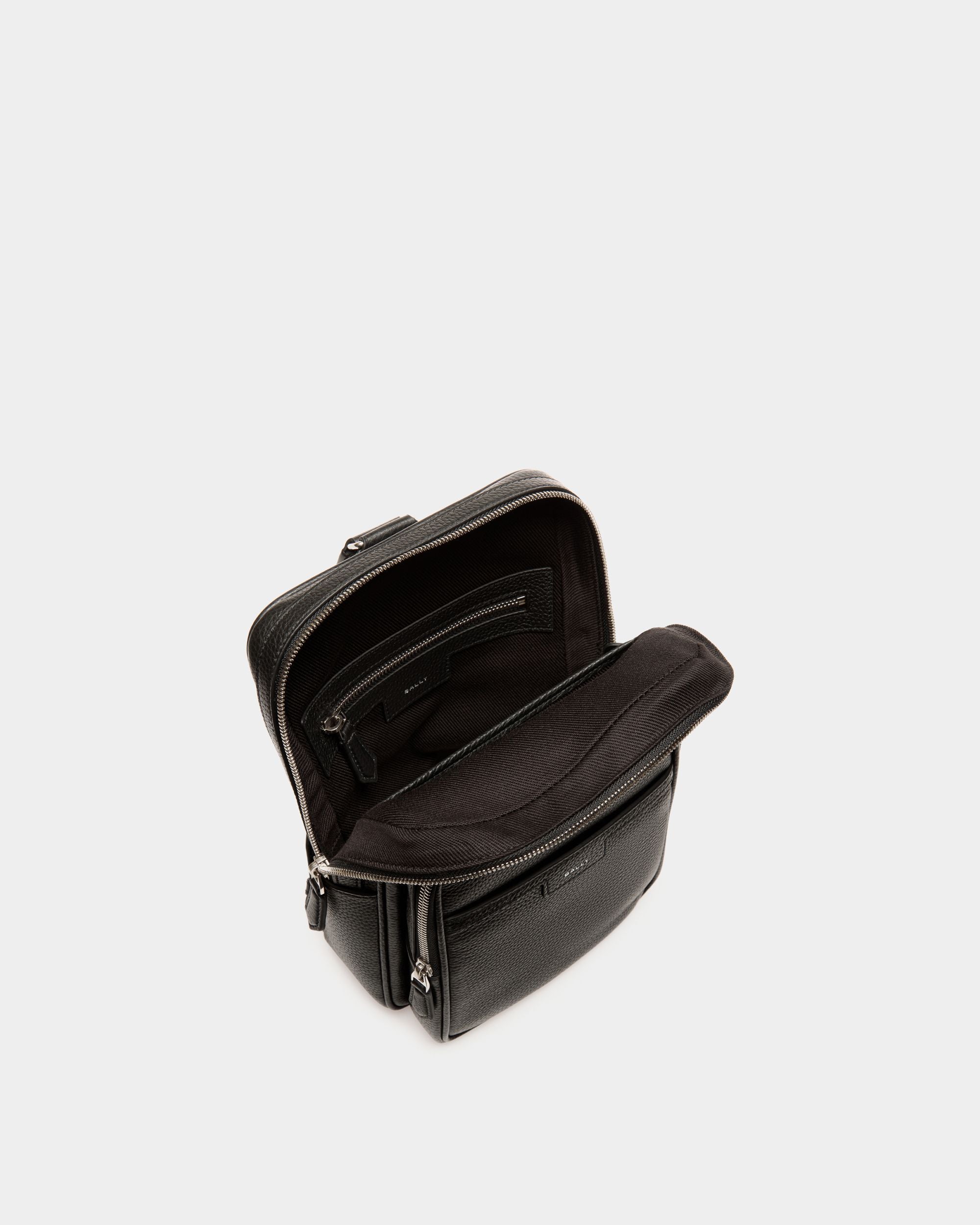 Sling Bag Code De Piel Negra - Hombre - Bally - 04