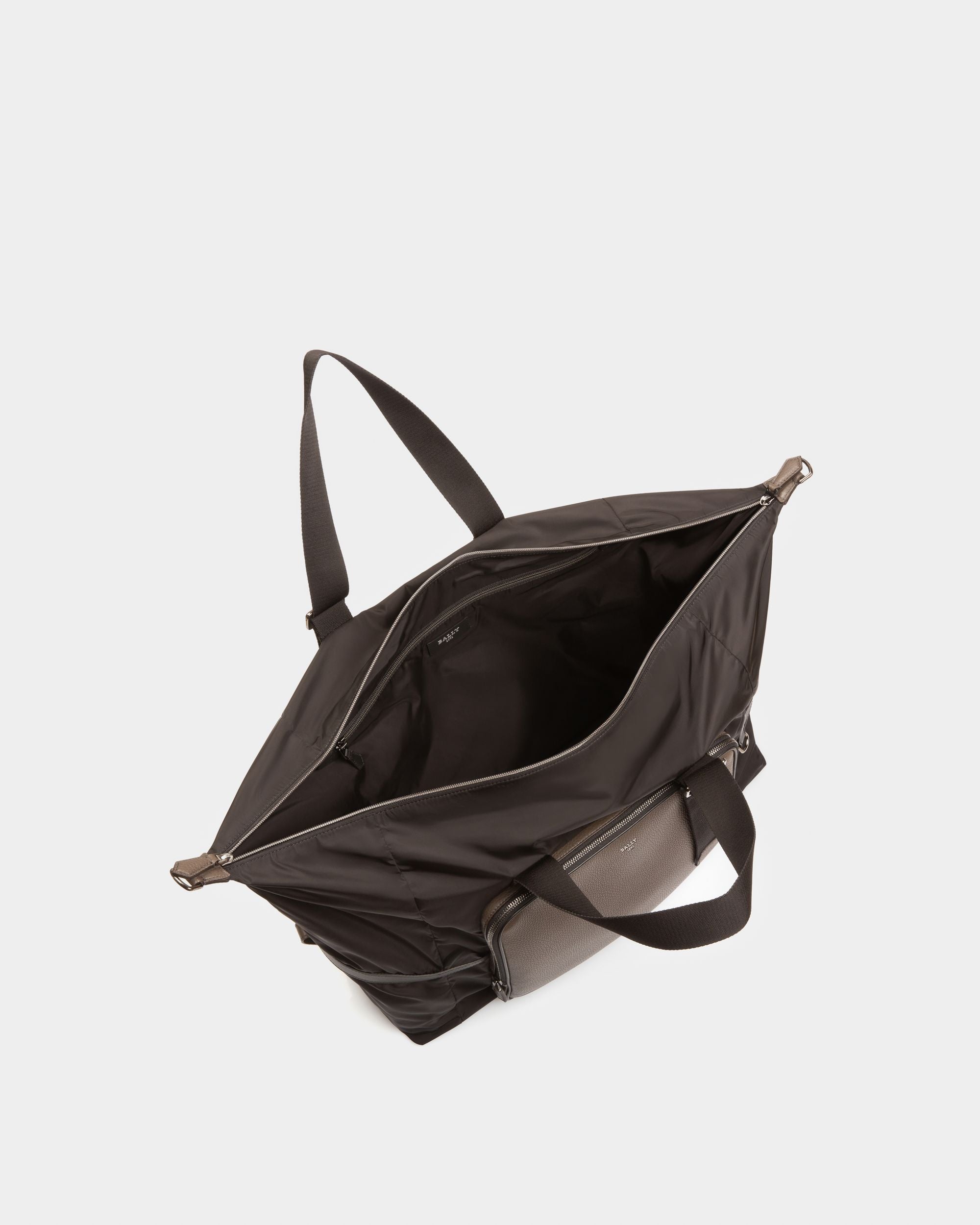 Balten Bolsa De Fin De Semana De Nailon Reciclado En Color Negro - Hombre - Bally - 04