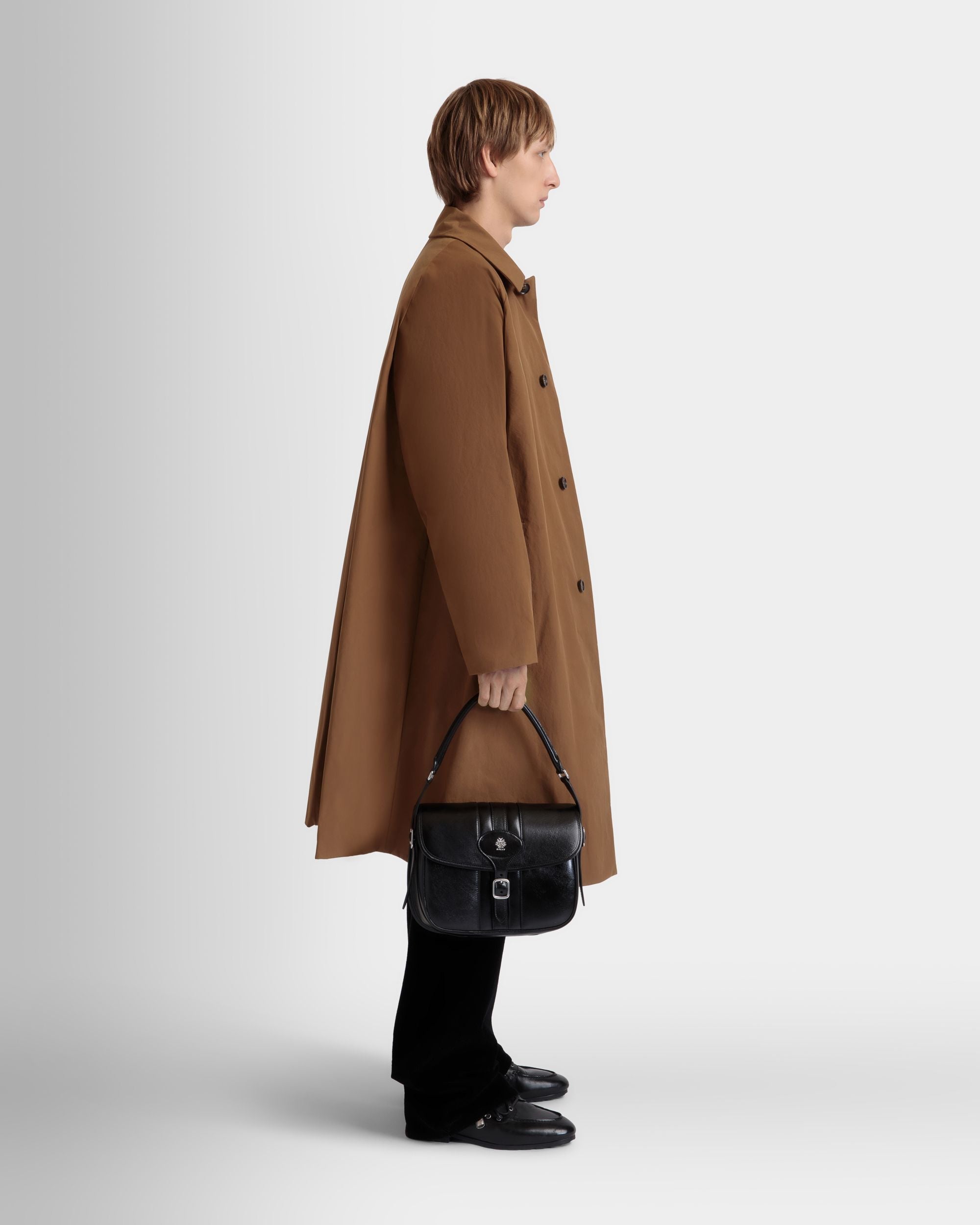Bandolera Beckett De Piel Negra - Hombre - Bally - 02