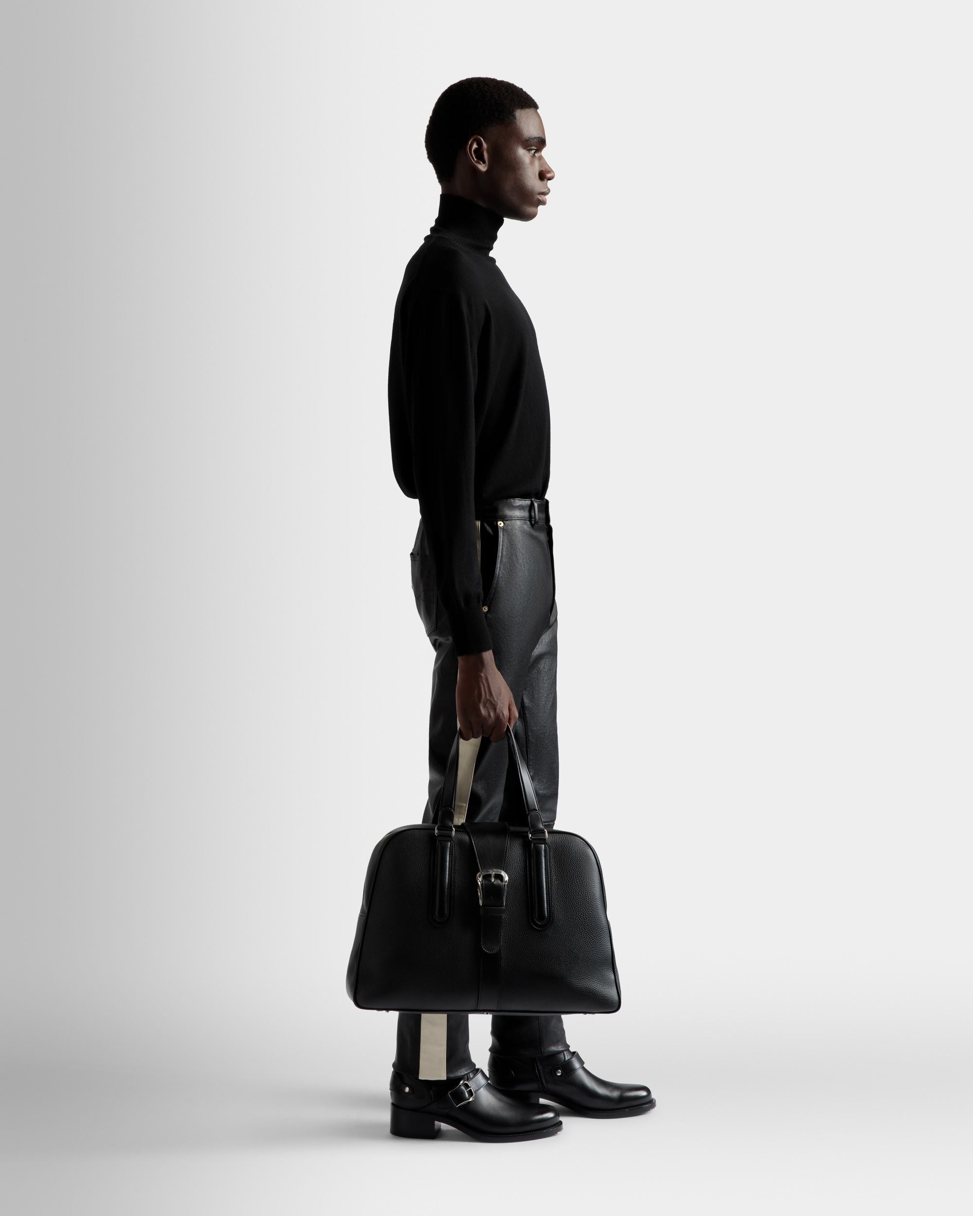 Bolso Bowling De Piel Negra - Hombre - Bally - 02