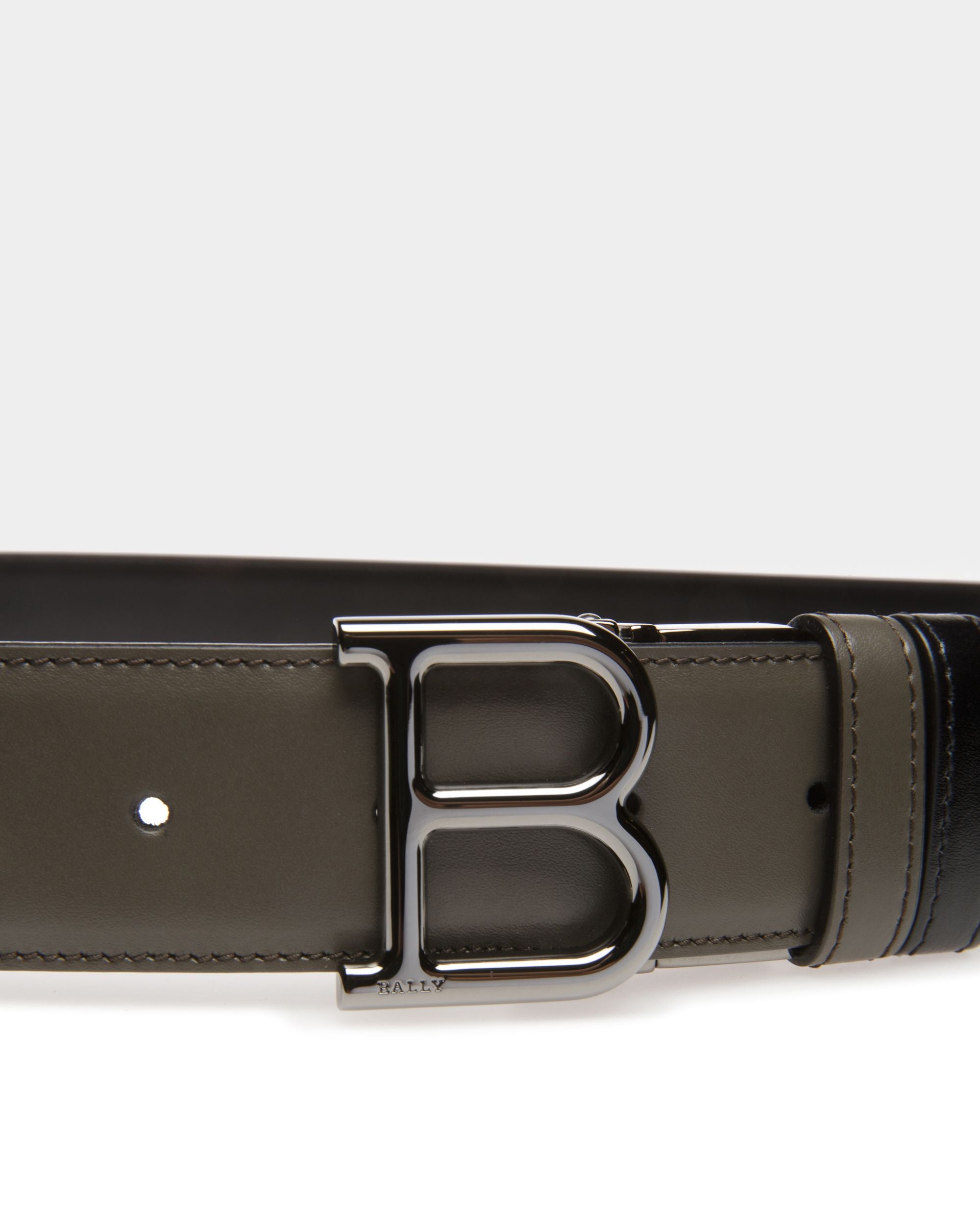 B Leather 35Mm Belt In Army Green & Black - Men's - Bally - 03