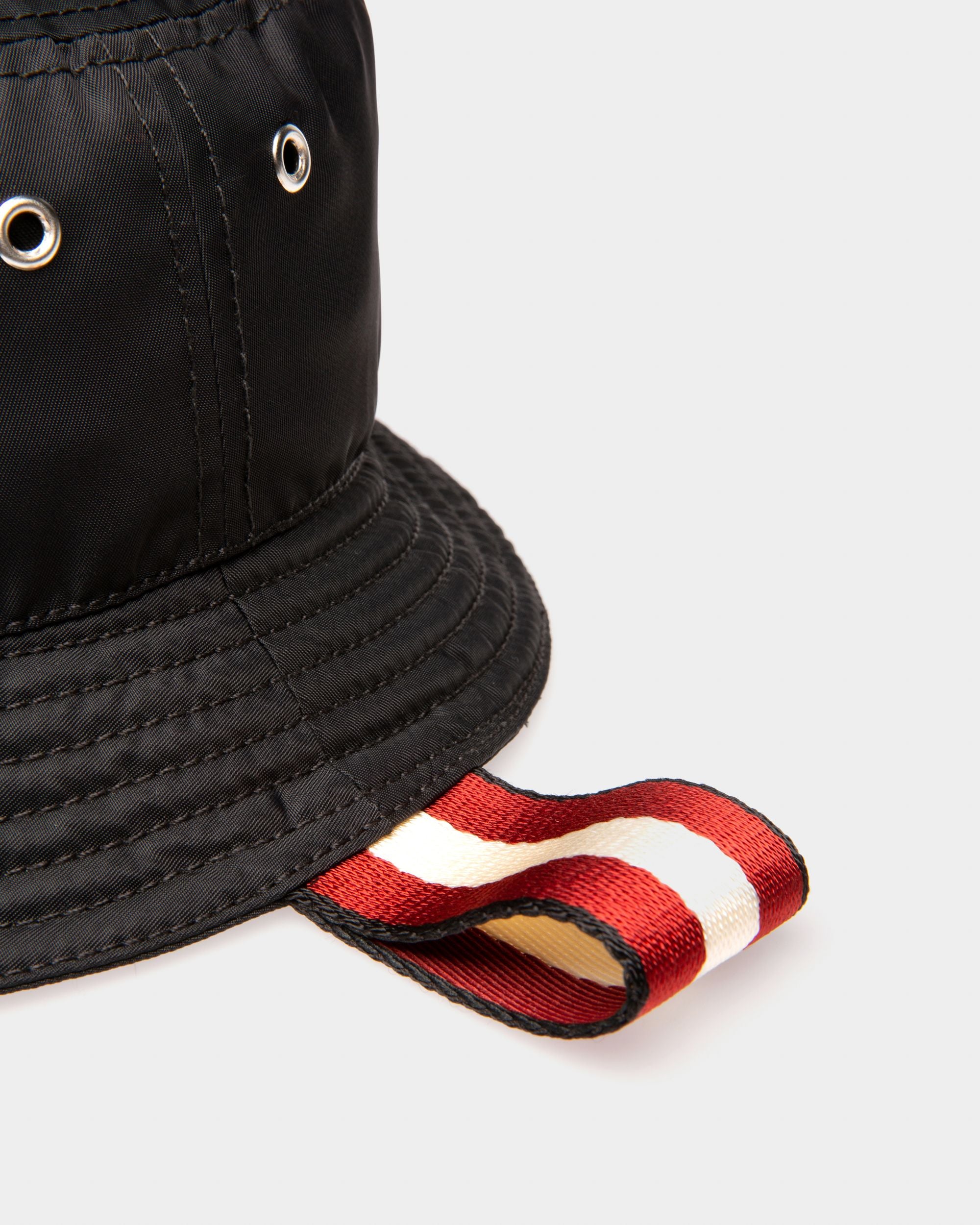 Gorro De Pescador Con Banda Bicolor De Bally - Hombre - Bally - 03