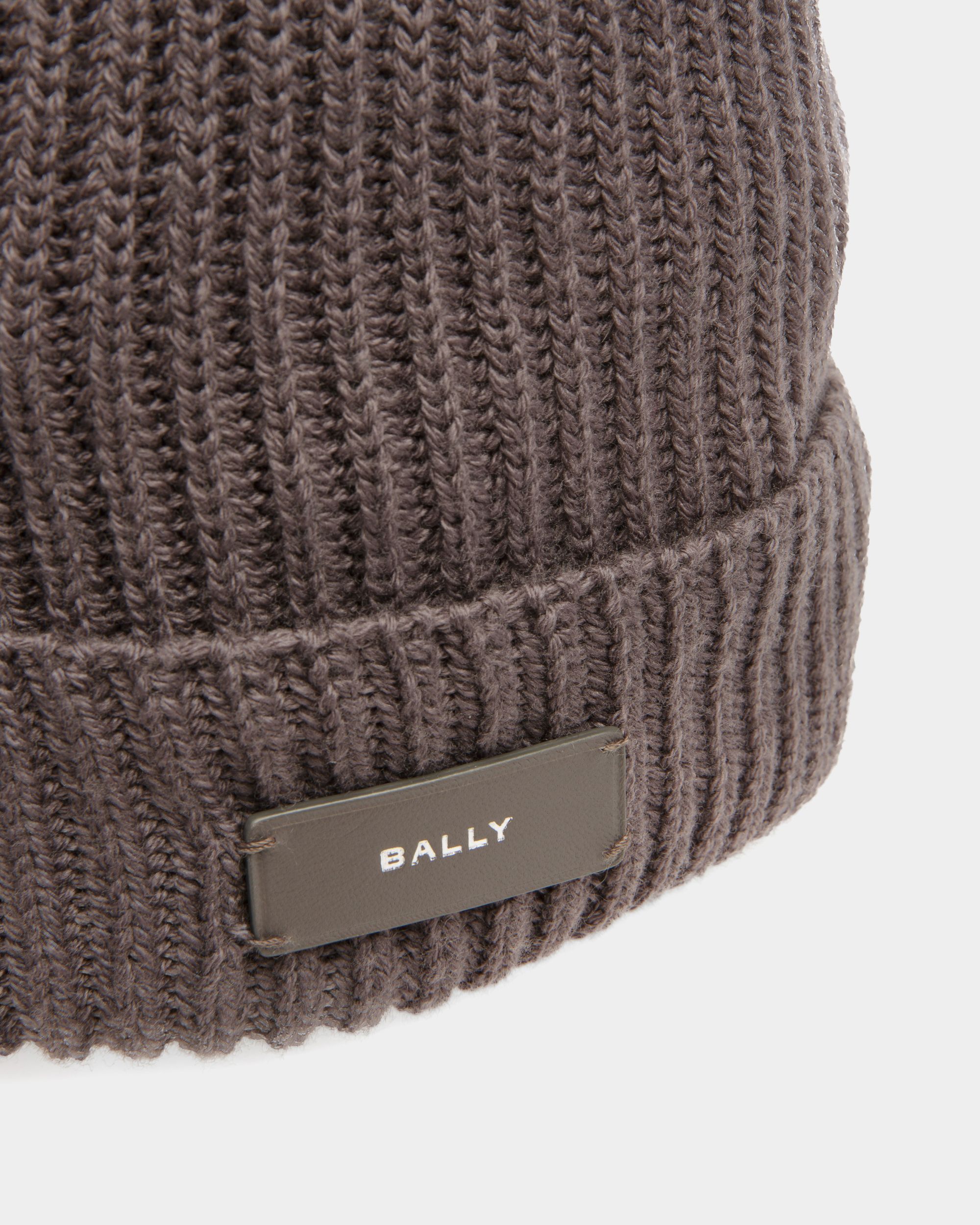 Gorro Acanalado De Lana Color Mineral Oscuro - Hombre - Bally - 03