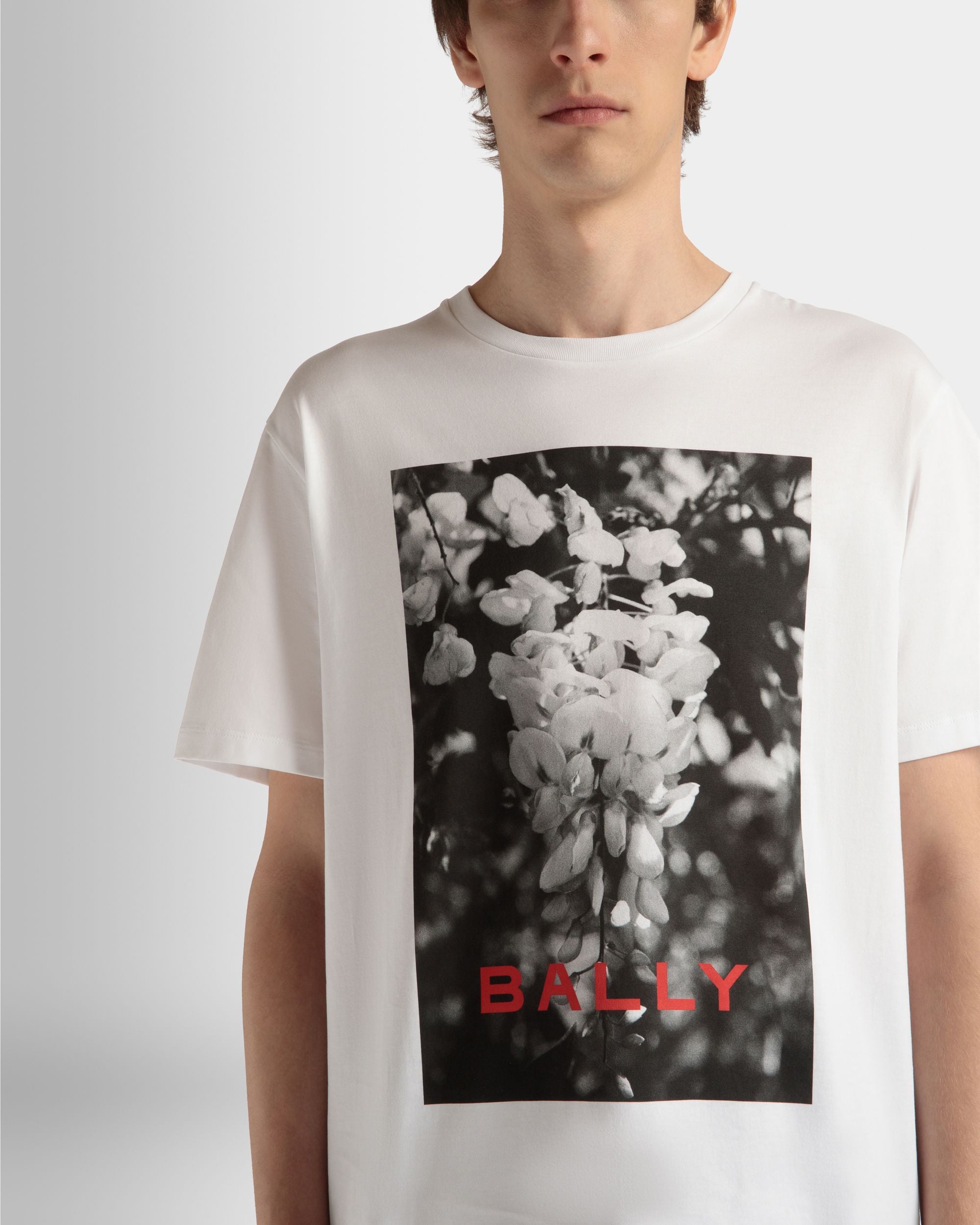 Camiseta De Algodón Blanco Con Estampado - Hombre - Bally - 04