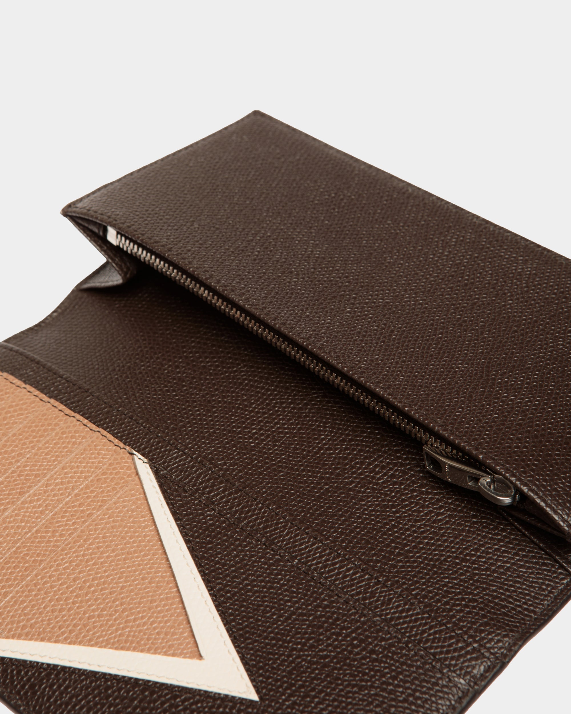 Cartera Continental Flag De Piel Ébano - Hombre - Bally - 05
