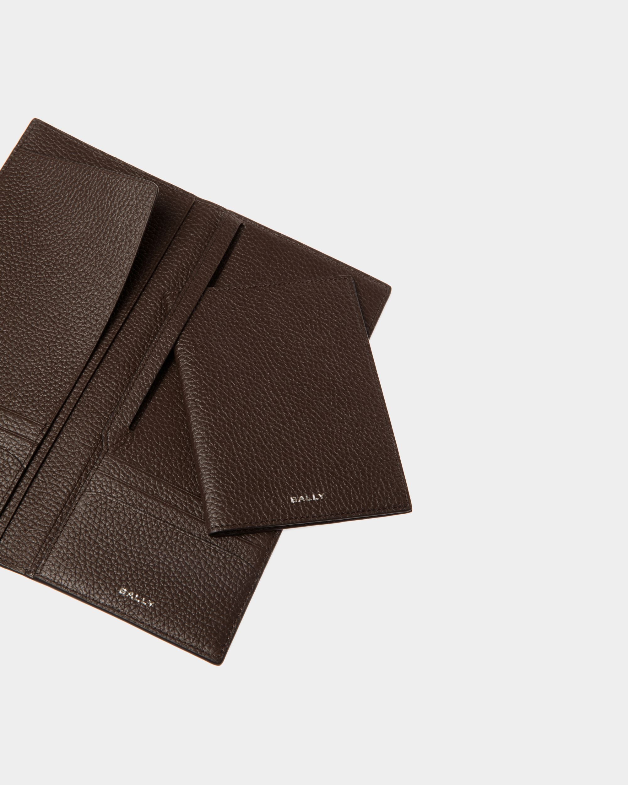 Oeden Continental Wallet in Ebano Leather - Men's - Bally - 04