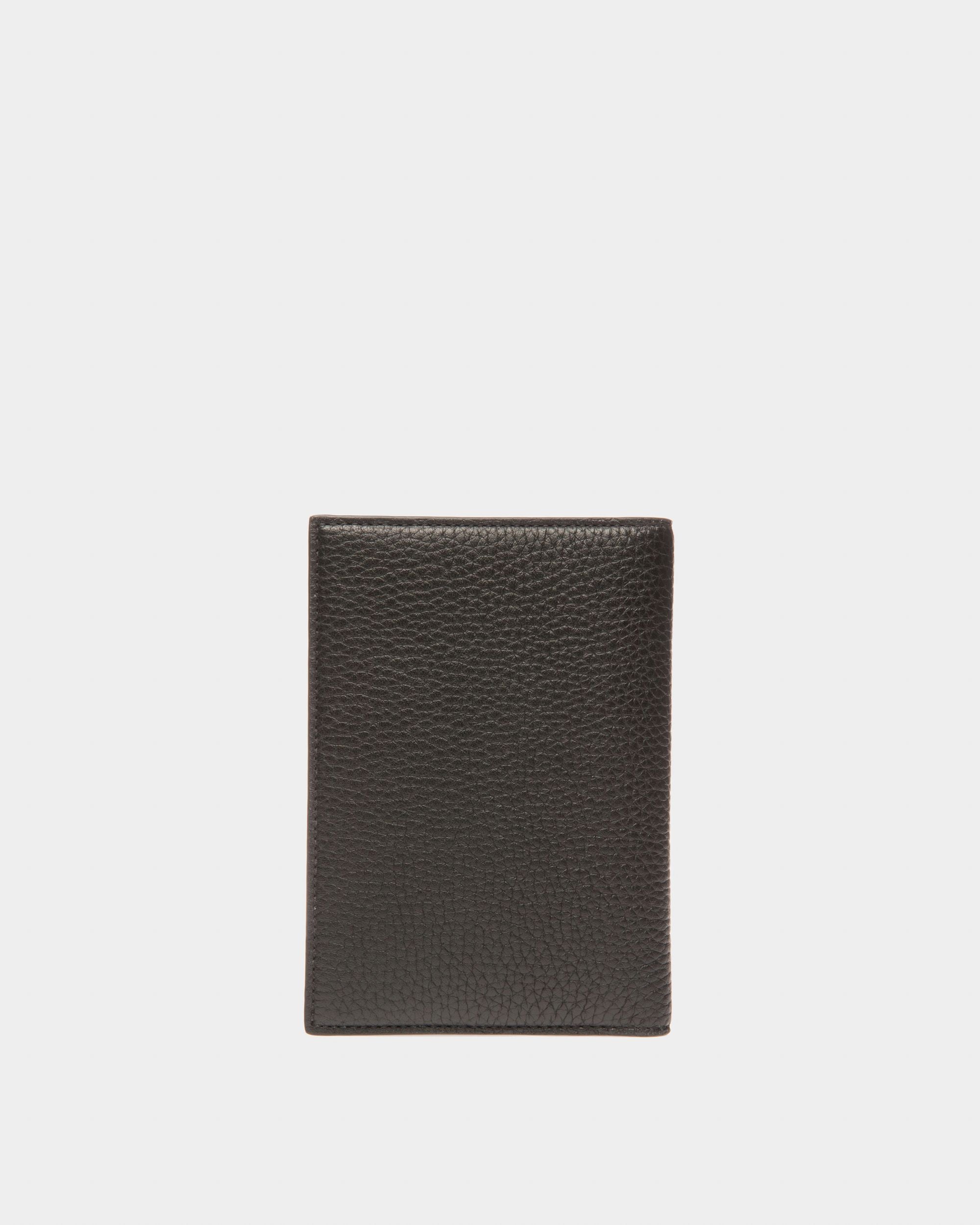 Bovert Funda De Pasaporte Para Mujer En Piel De Color Negro - Hombre - Bally - 02