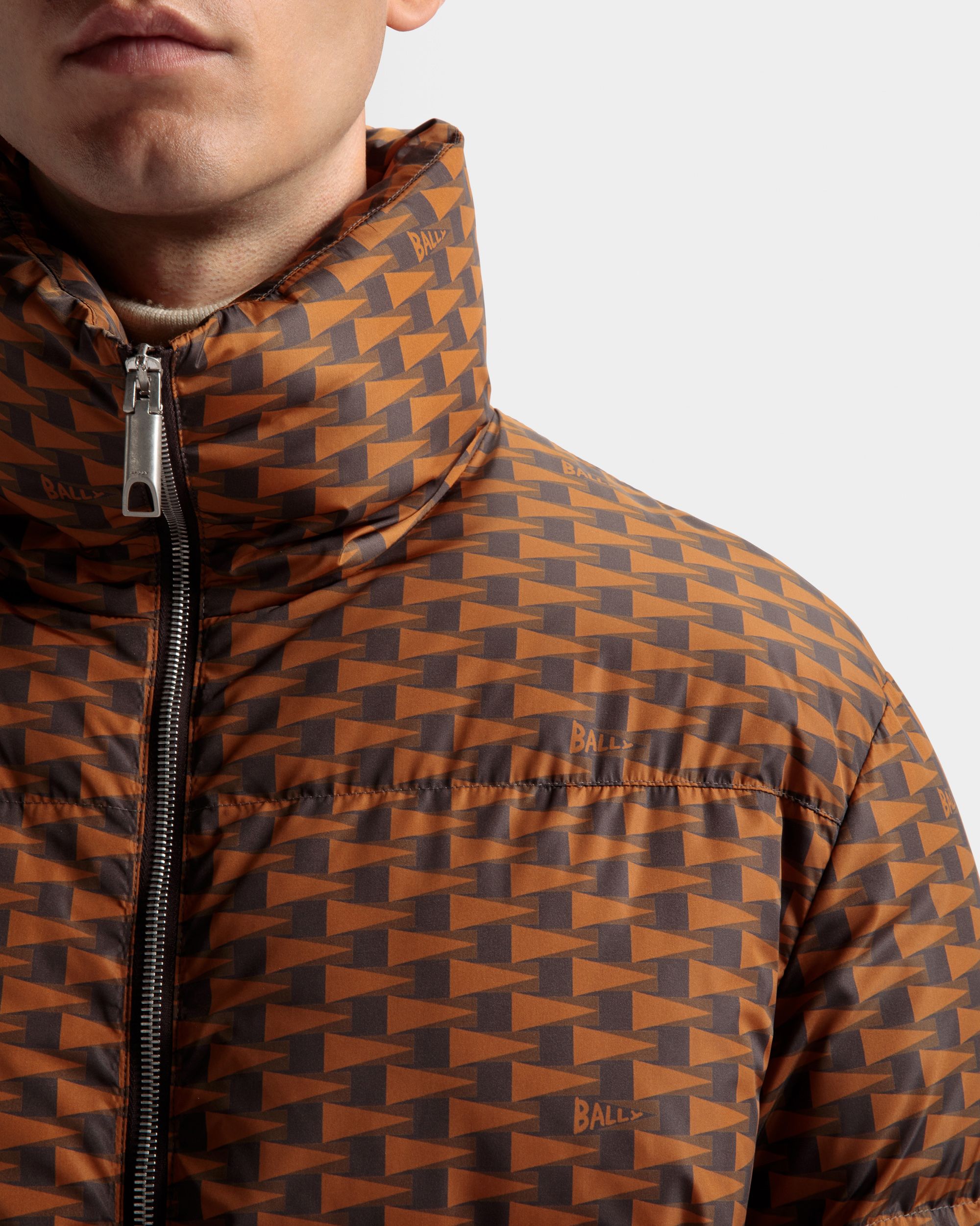 Plumífero De Nailon Marrón - Hombre - Bally - 04