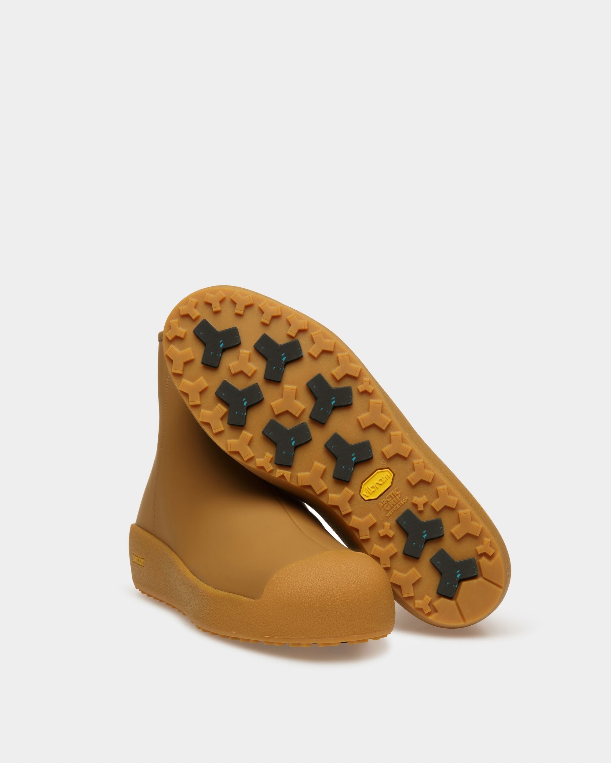 Botín De La Colección Curling De Piel Engomada Camel - Hombre - Bally - 04