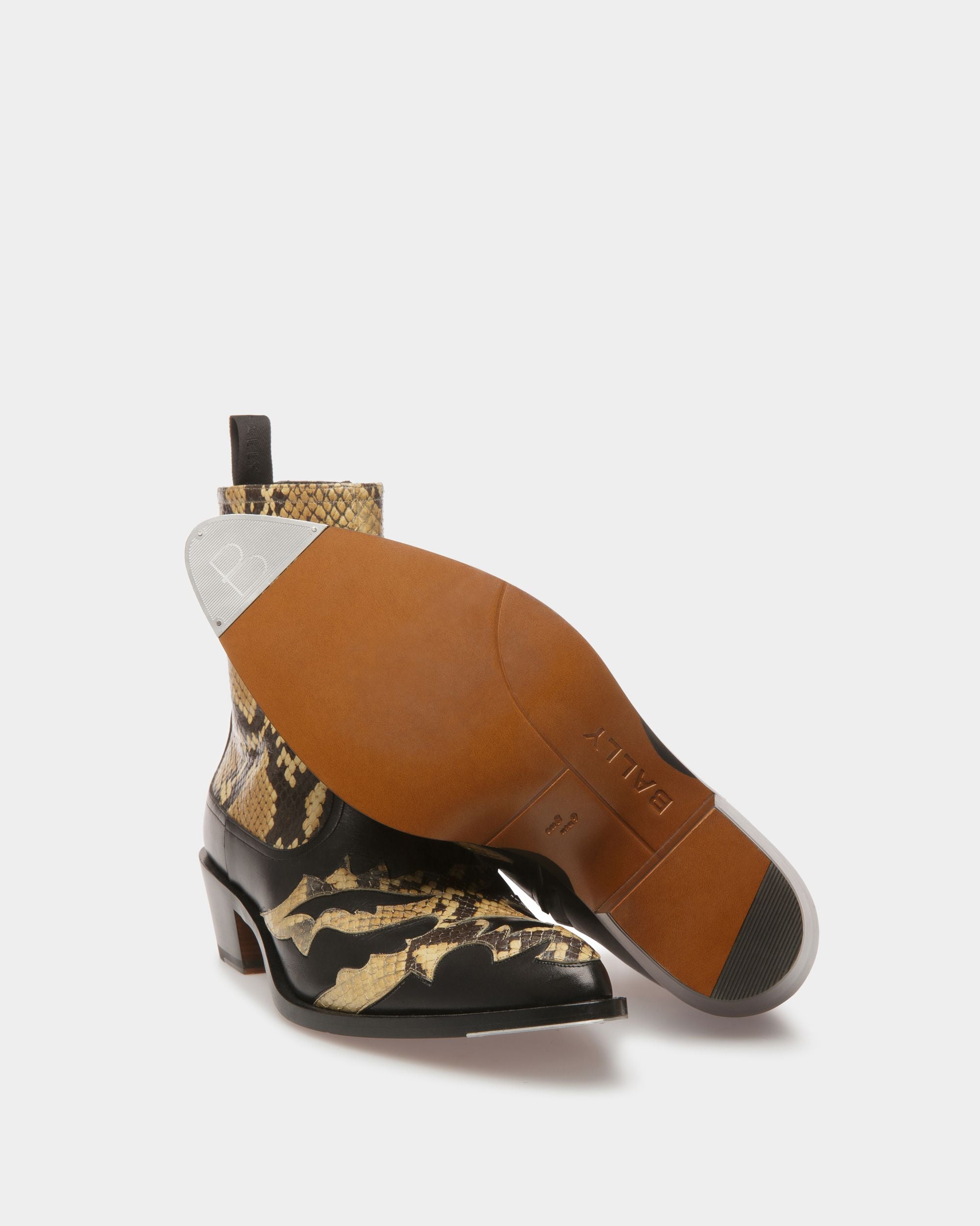 Vegas Bootie In Black - Men's - Bally - 04