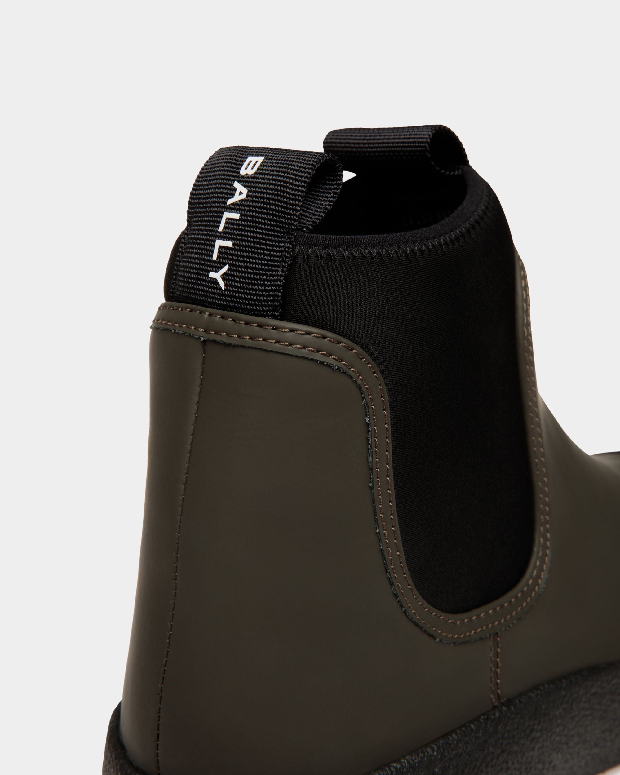 Botín Bally Curling De Piel Engomada Military Green - Hombre - Bally - 06