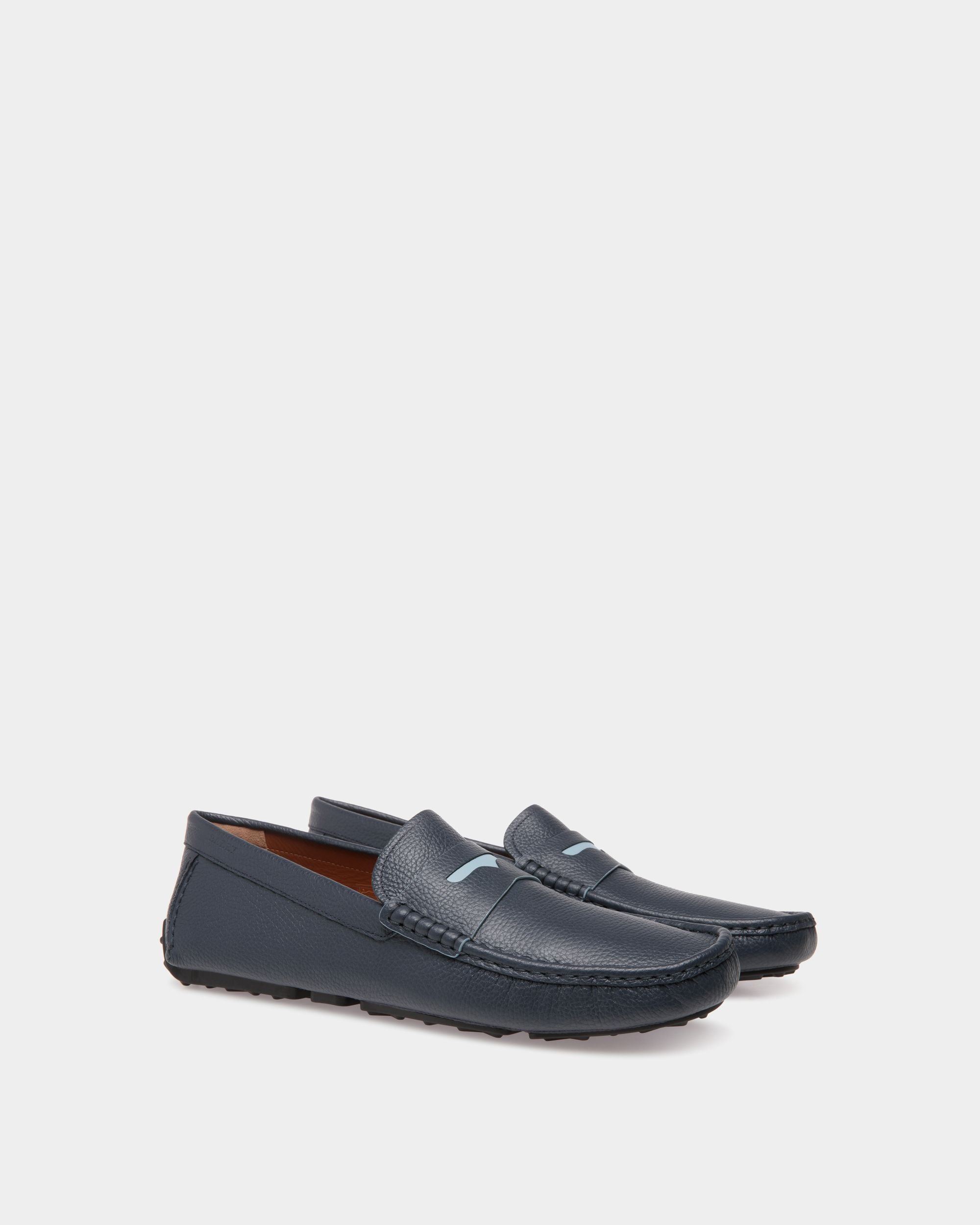 Driver in Blue Grained Leather - Men's - Bally - 02