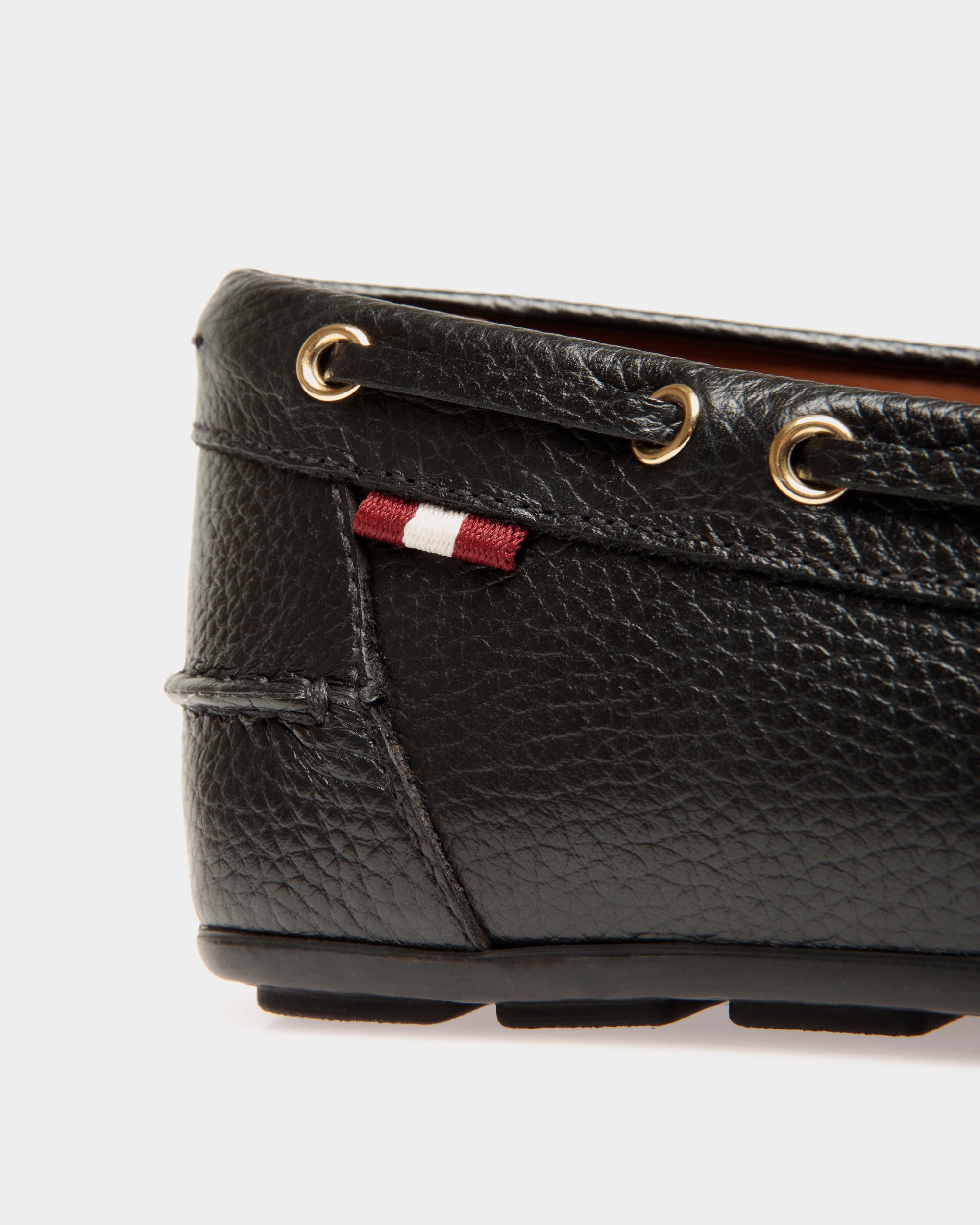 Zapato Driver Clay De Piel Granulada Negra - Hombre - Bally - 06