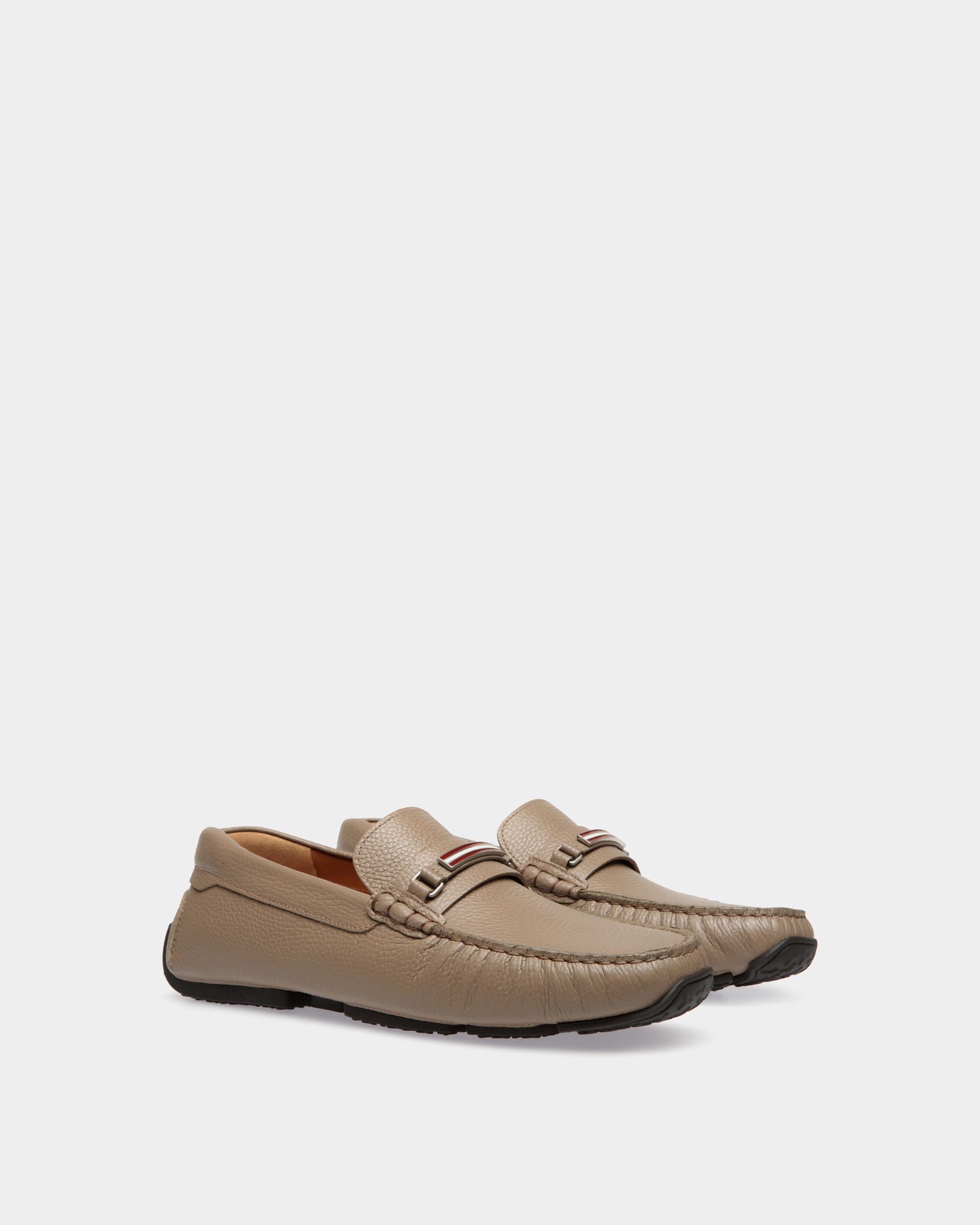 Pilot Driver in Taupe Grained Leather - Men's - Bally - 02