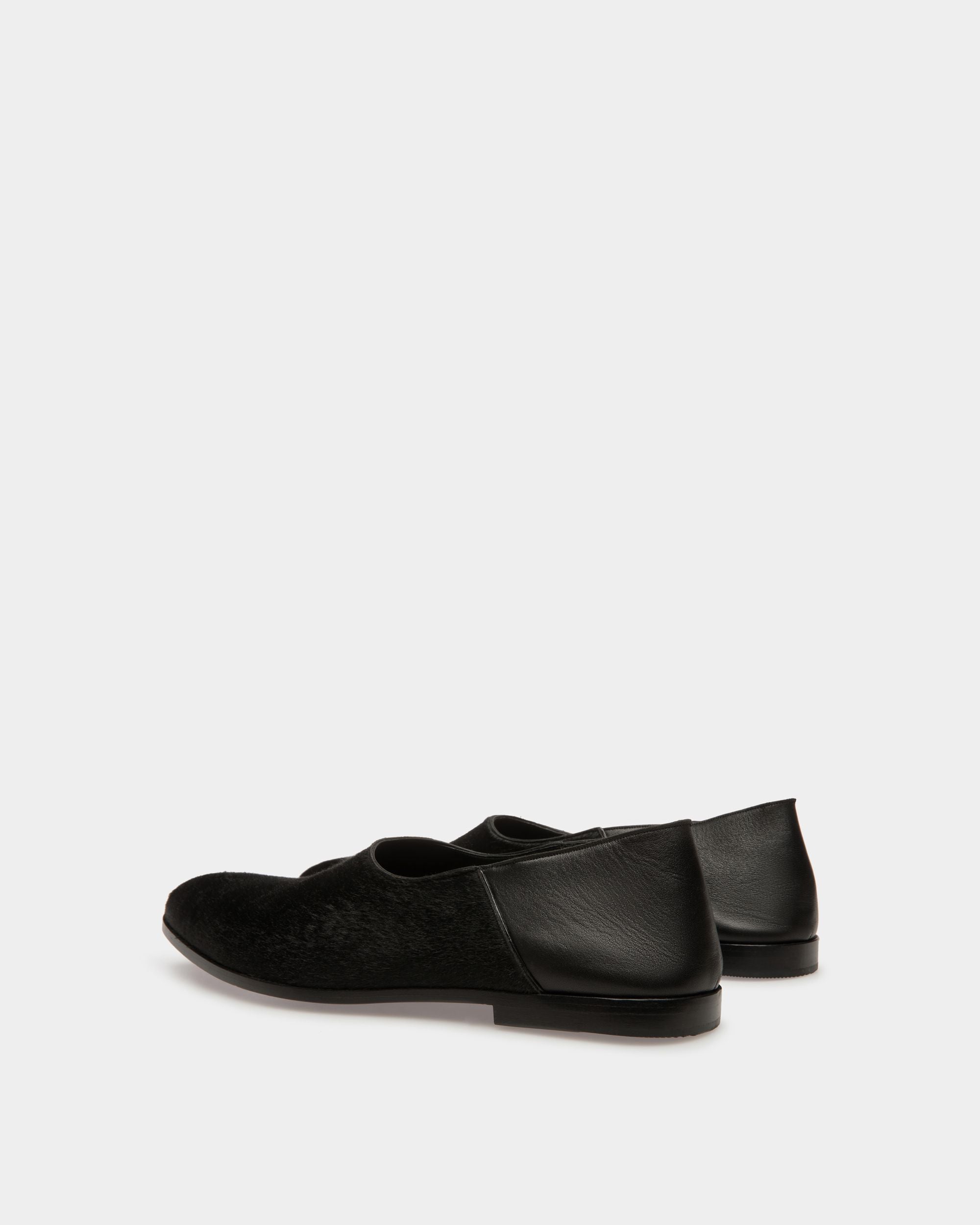 Mocasines Planos Vegas De Piel De Becerro Negra Con Pelo - Hombre - Bally - 04