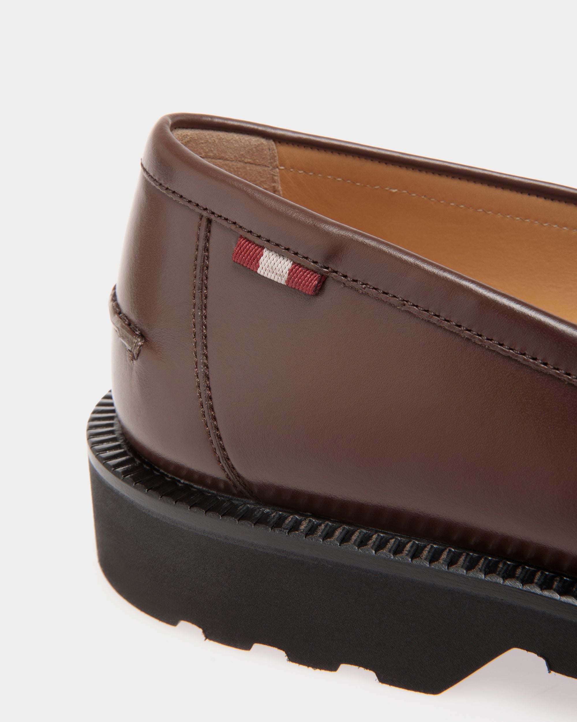 Loafer in Brown Leather - Men's - Bally - 05