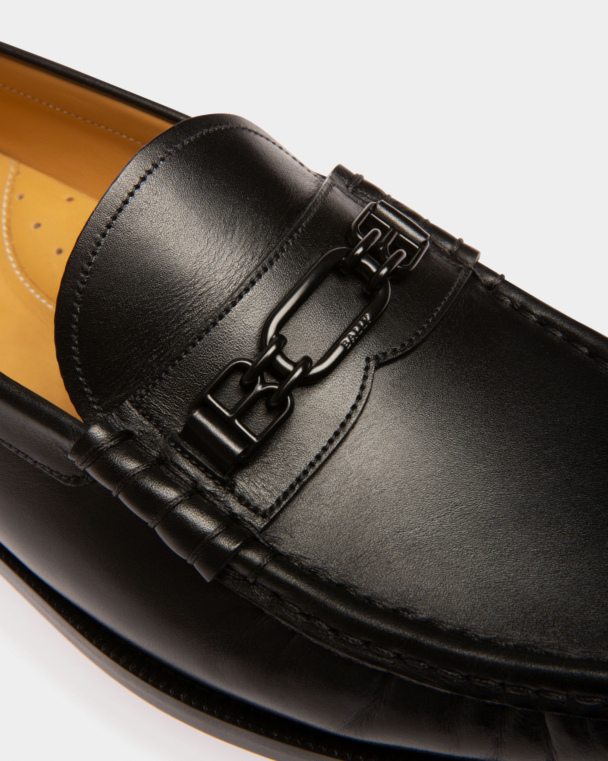 Collodi Mocasines De Piel En Negro - Hombre - Bally - 05