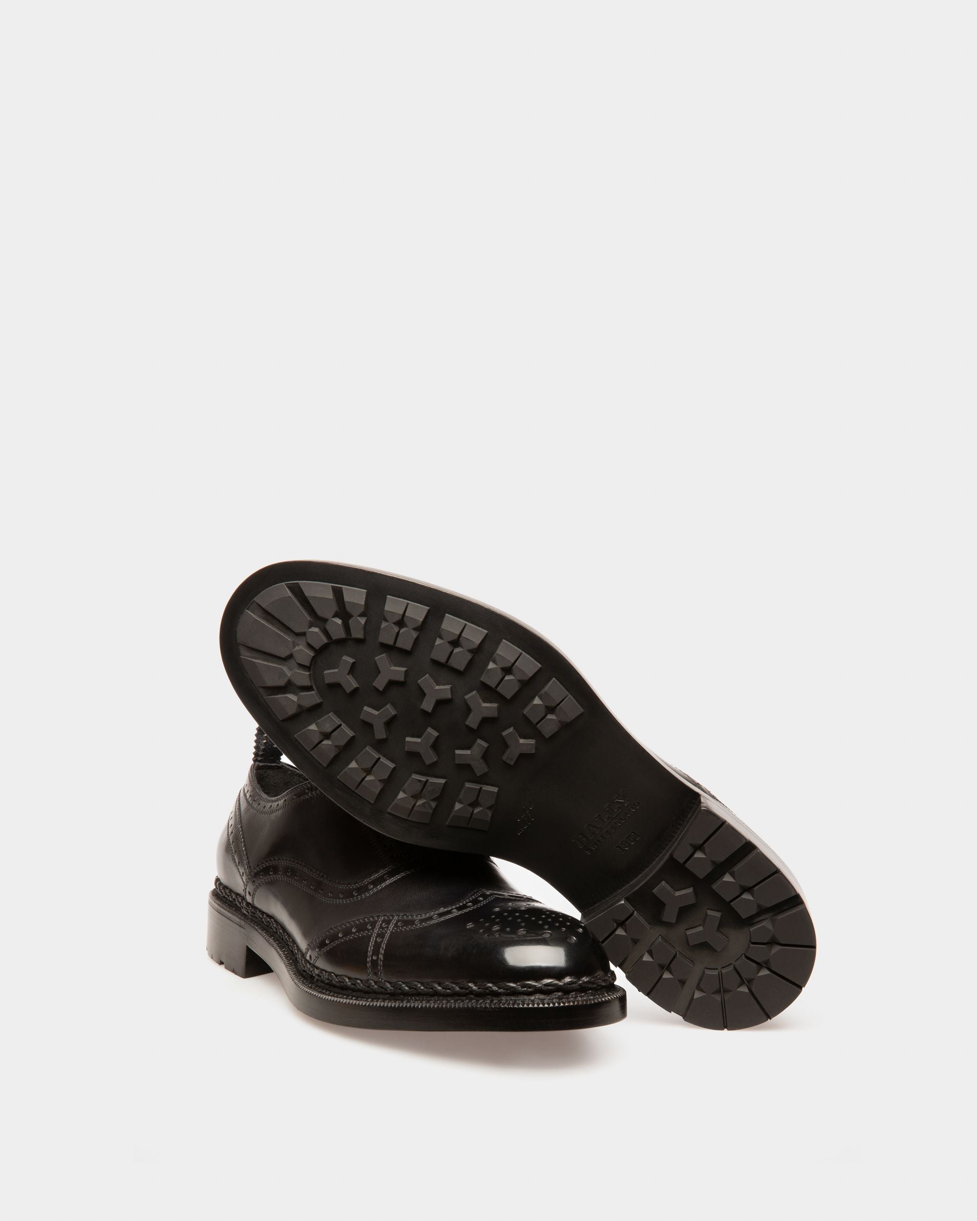 Oliver Zapato Estilo Oxford En Cuero Negro - Hombre - Bally - 05