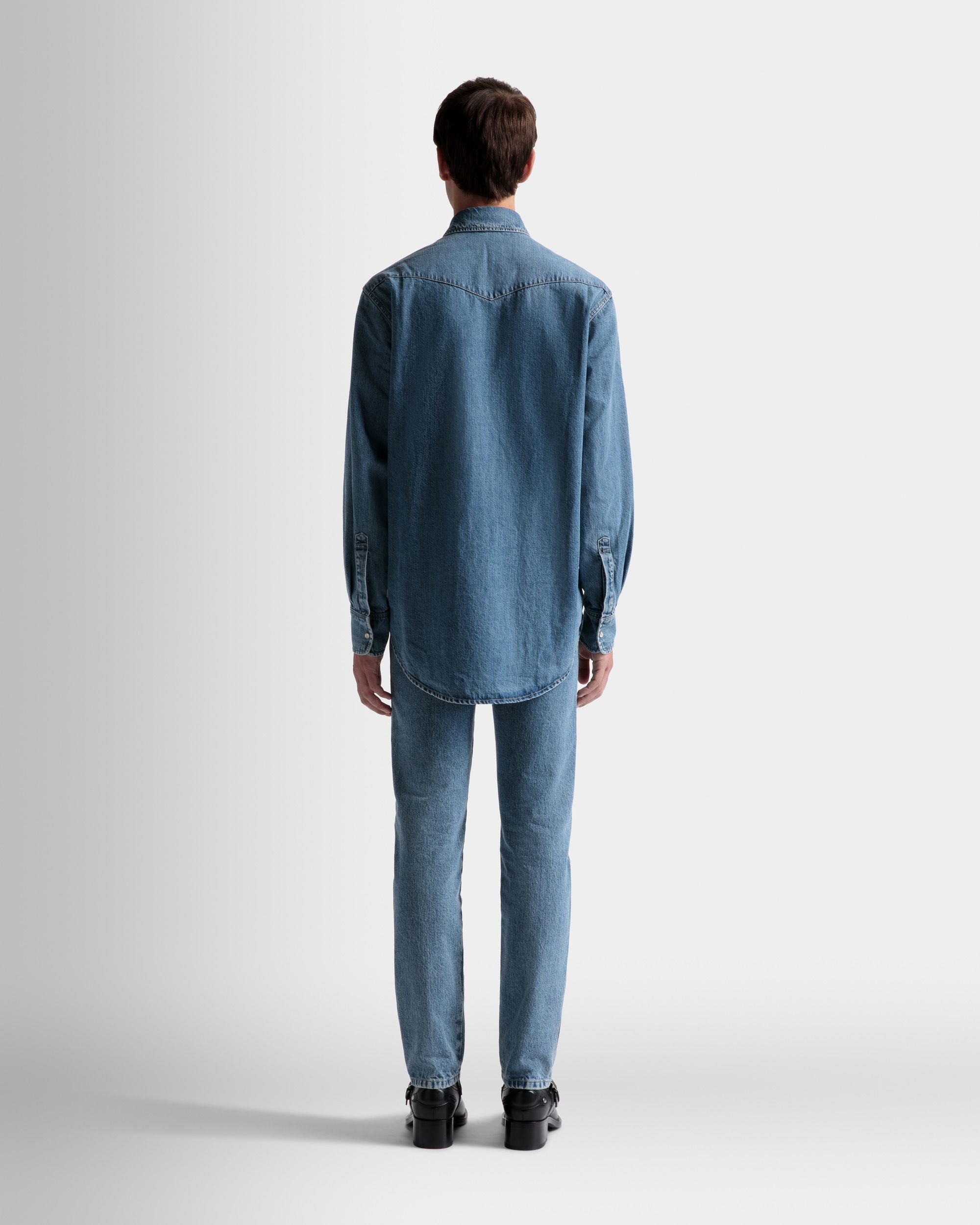 Camisa Tejana De Denim En Azul Claro - Hombre - Bally - 06