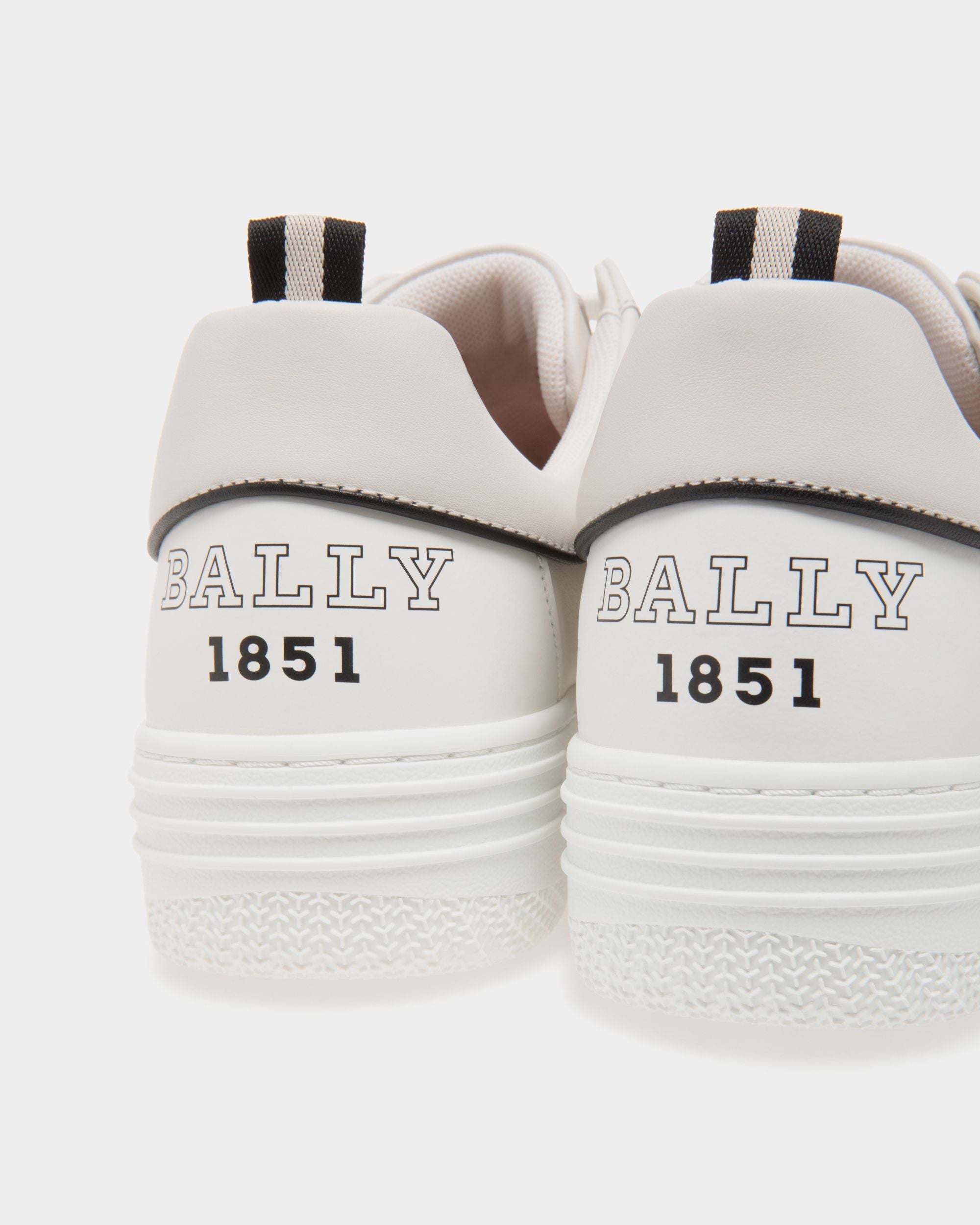 Sneaker In White Leather - Men's - Bally - 05