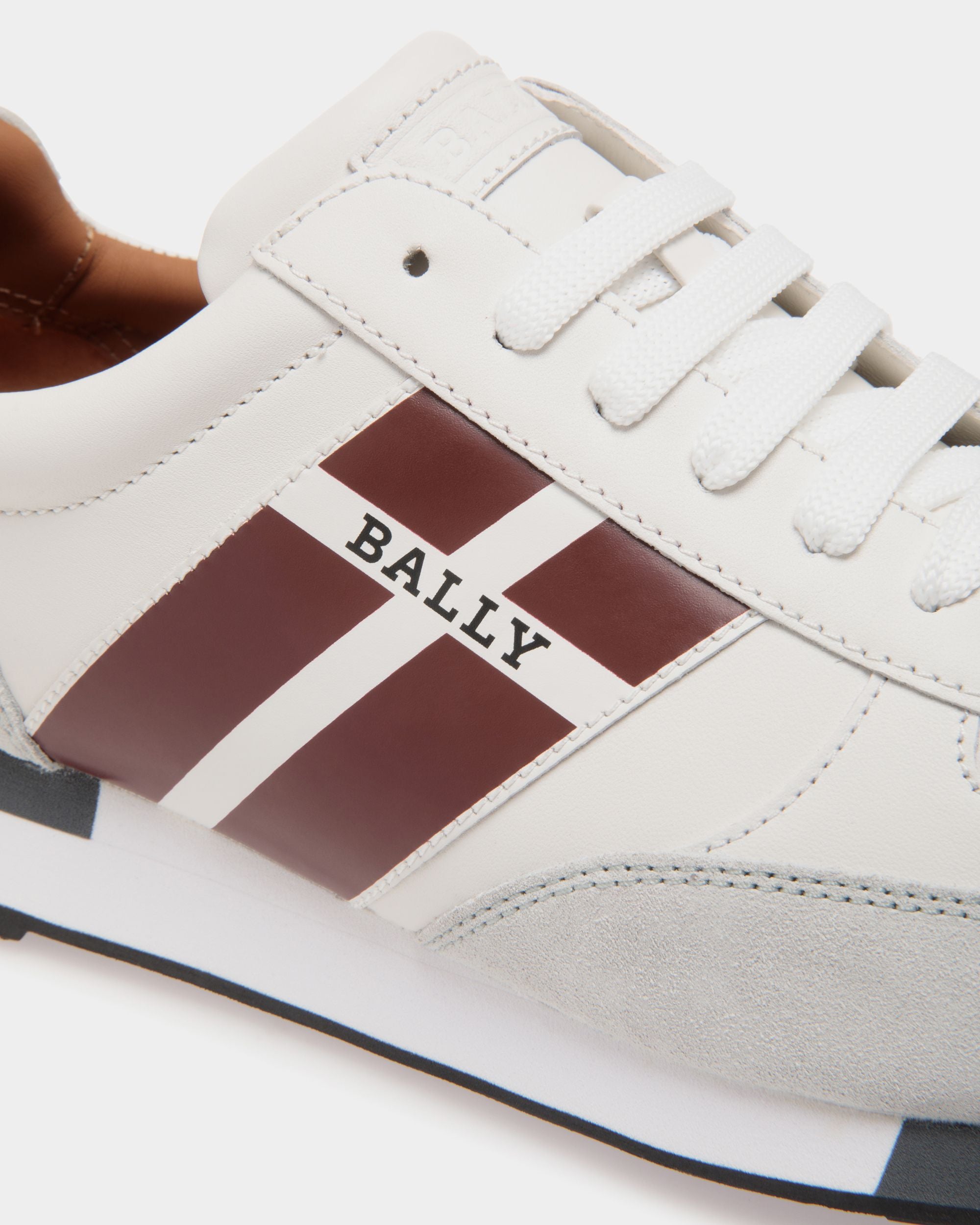 Sneaker In White Leather - Men's - Bally - 05