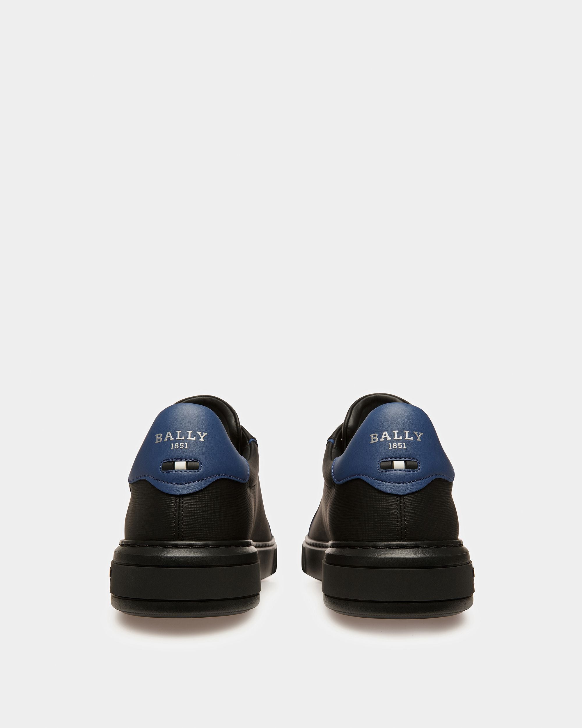 Manuel Zapatillas De Piel En Negro Y Azul Neón - Hombre - Bally - 04