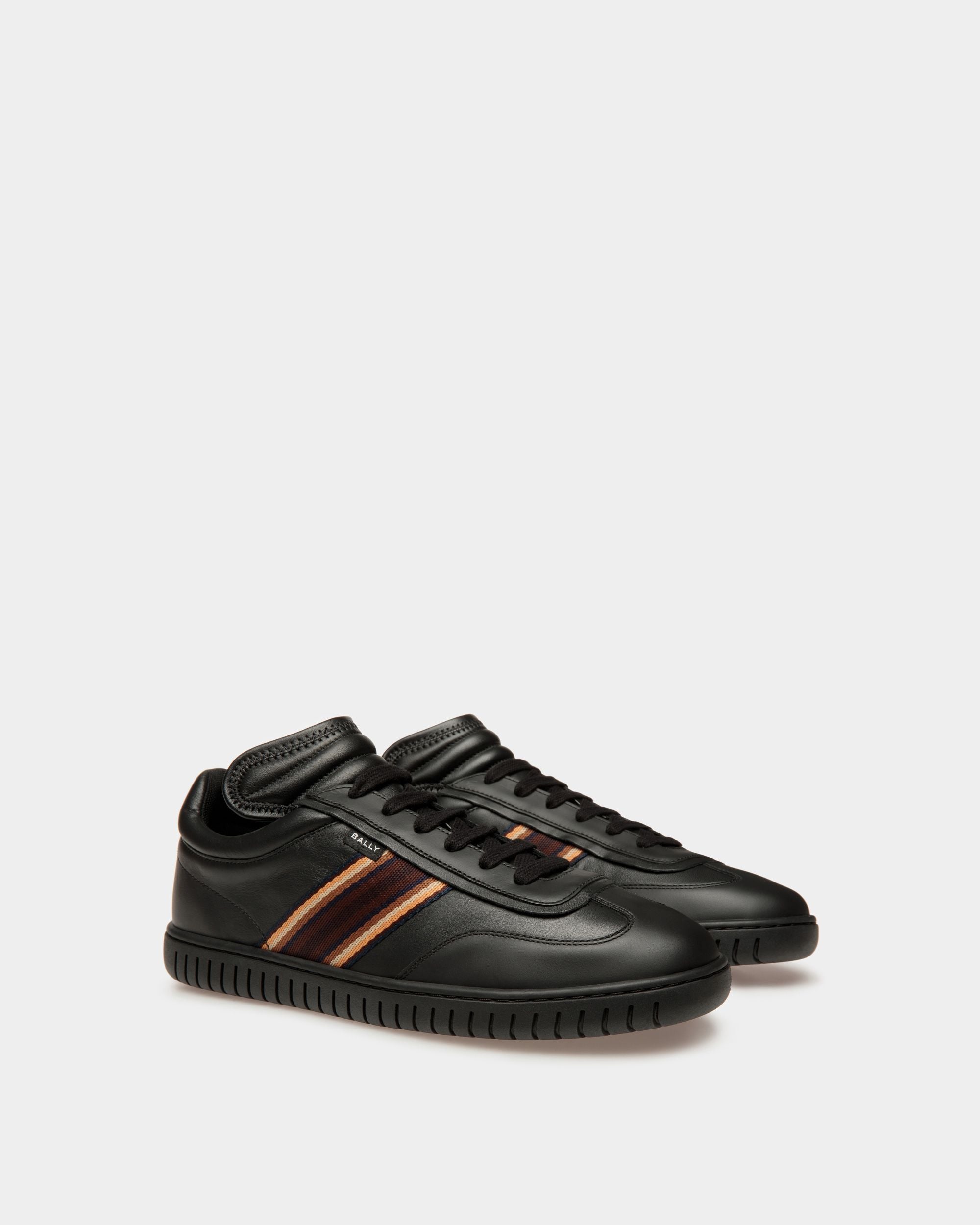 Zapatillas Player De Piel En Negro - Hombre - Bally - 02