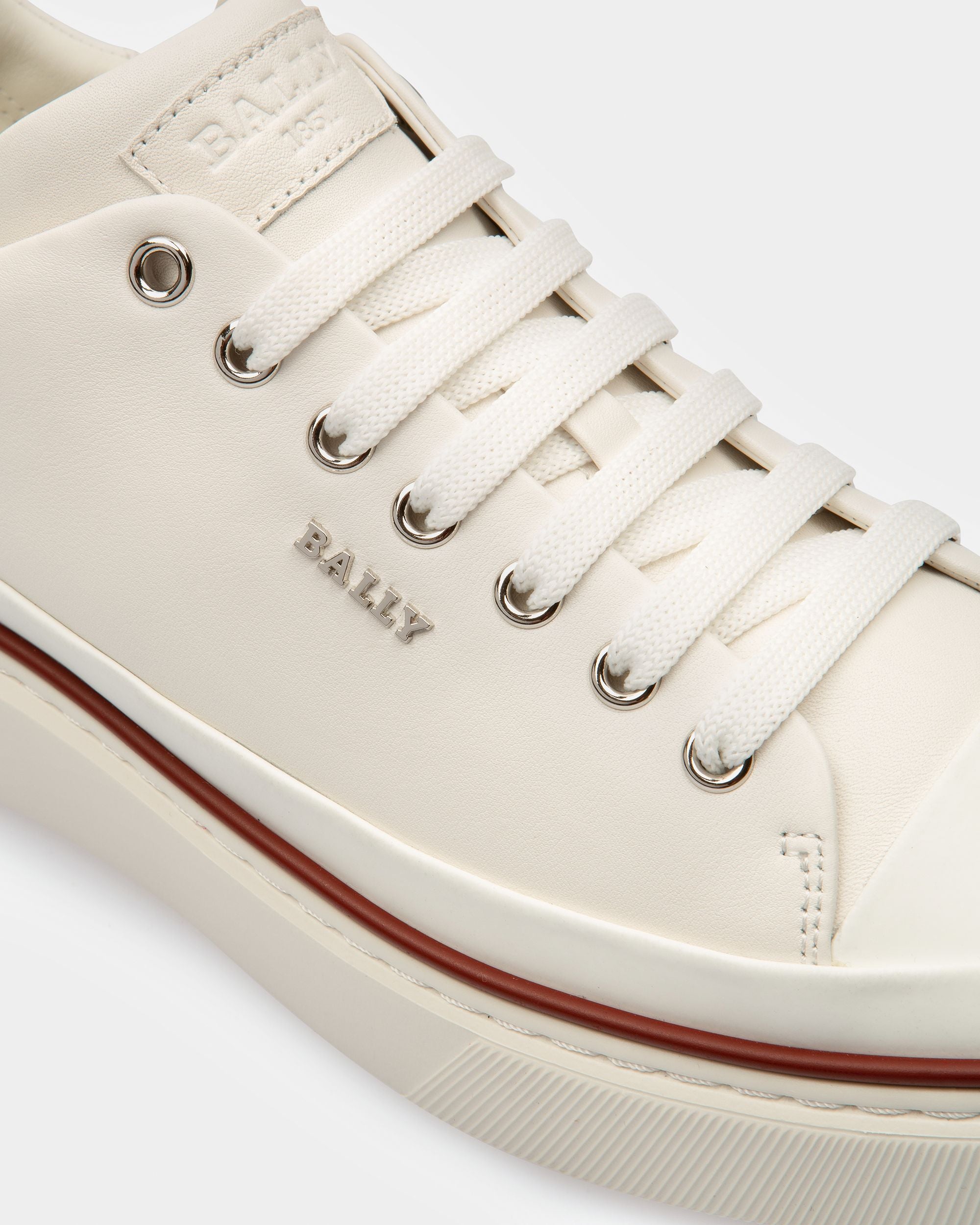 Maily Zapatillas Deportivas En Piel De Color Blanco - Hombre - Bally - 04